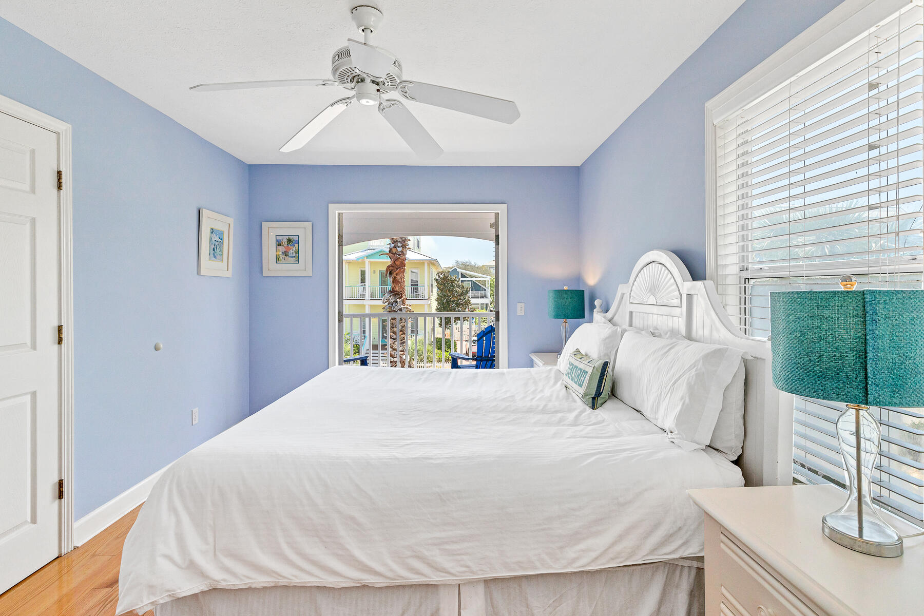 SUNRISE BEACH - Residential