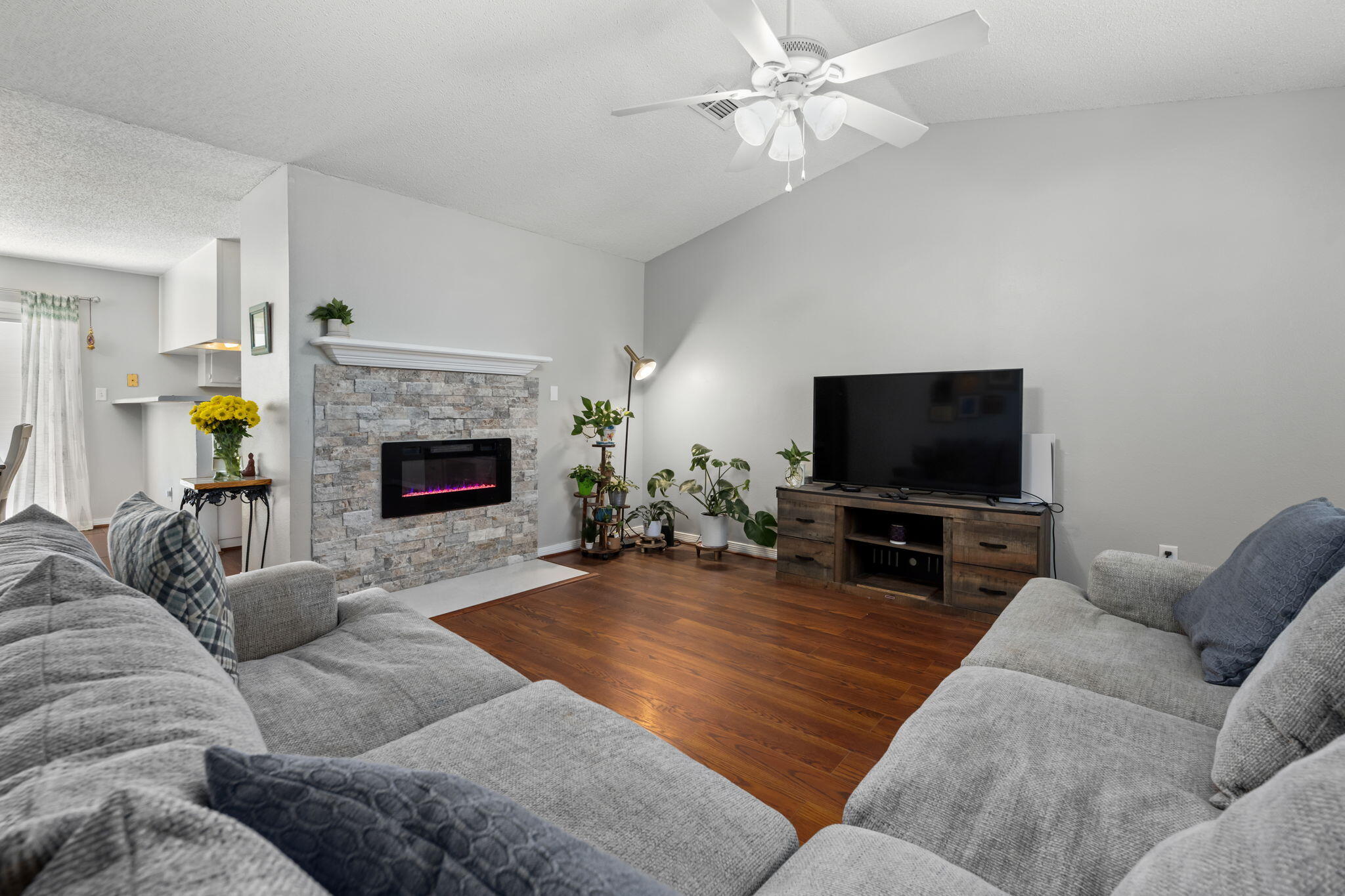 VICTORIA PARK - Residential