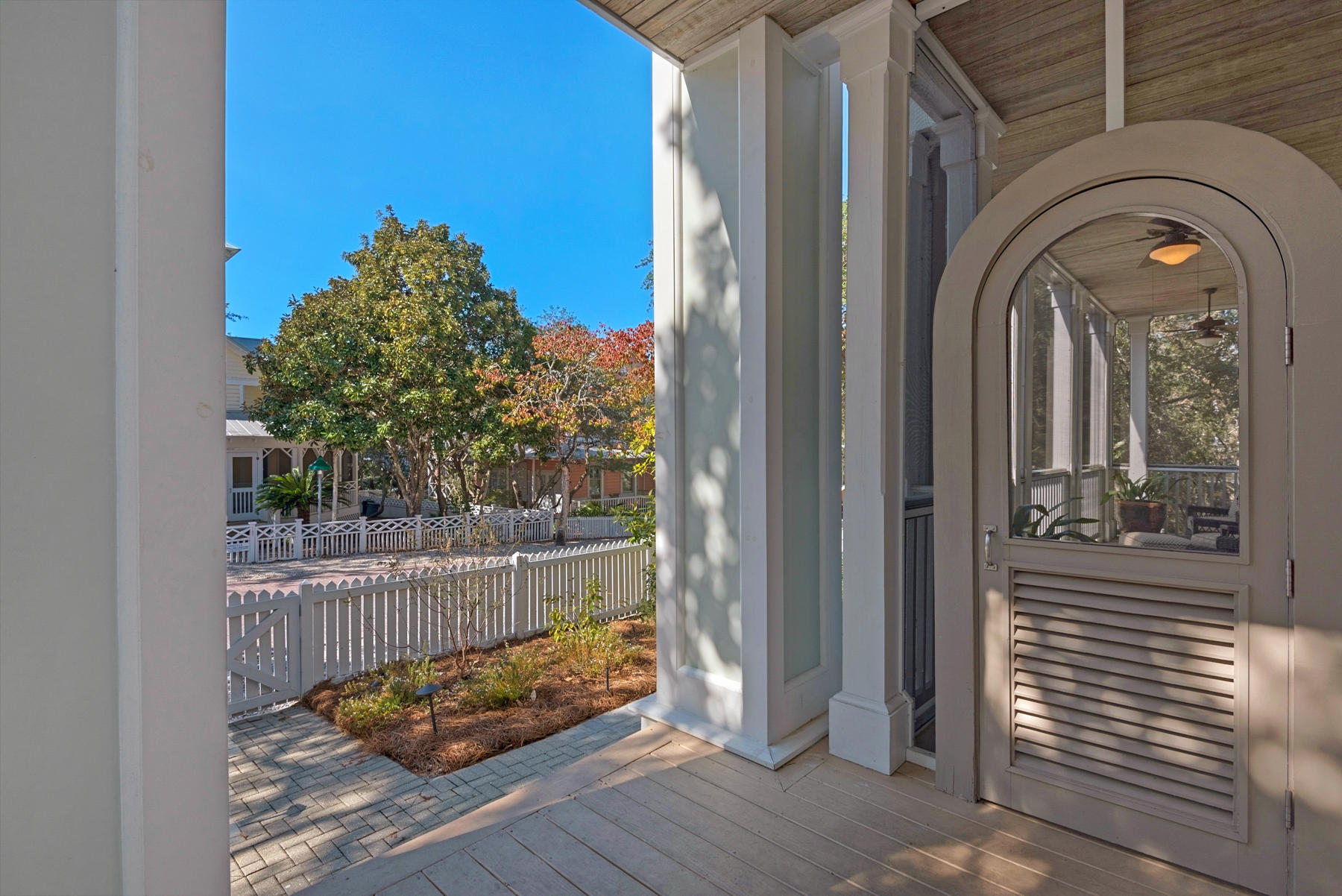 SEASIDE 01 - Residential