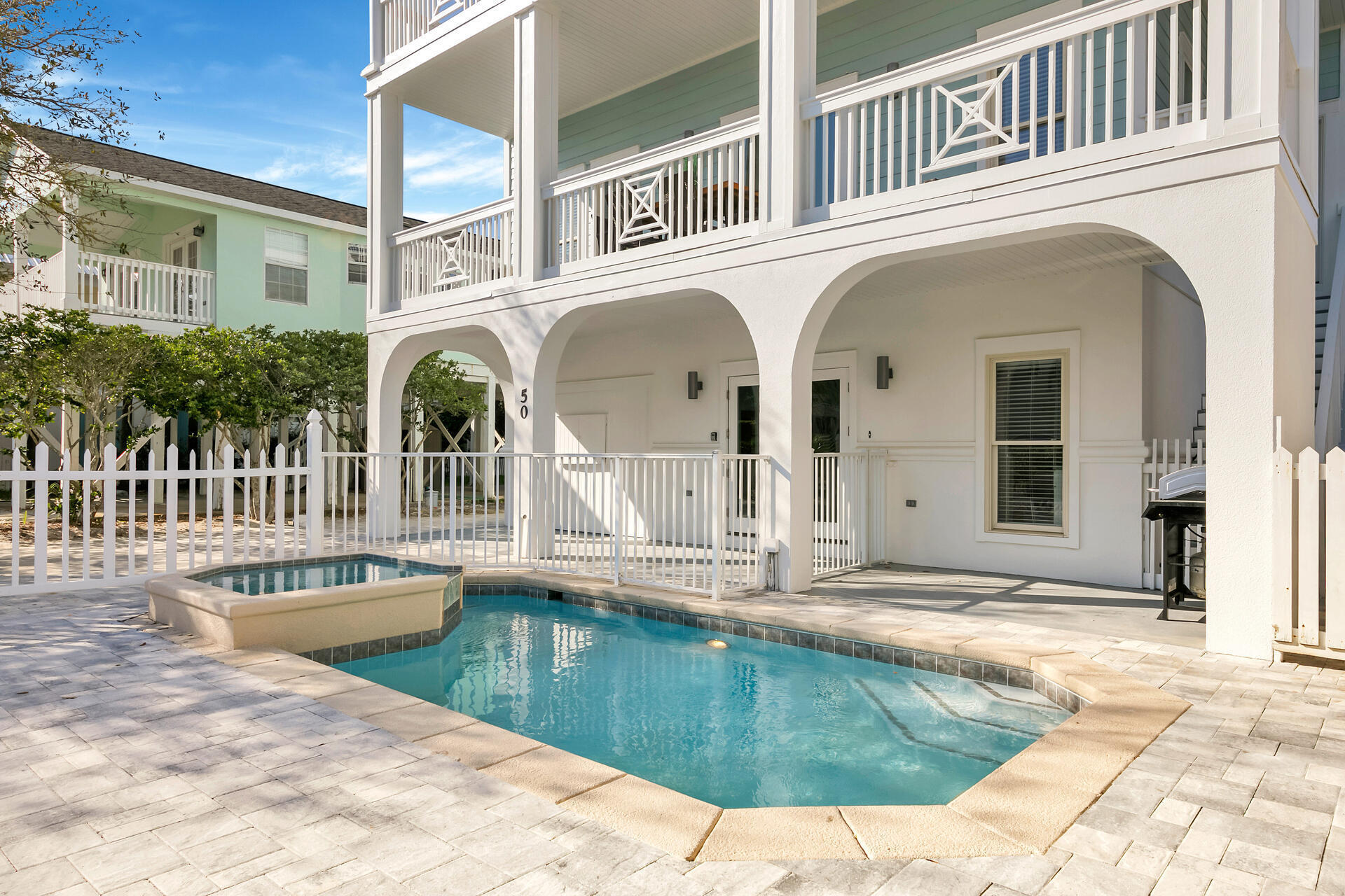 FRANGISTA BEACH - Residential