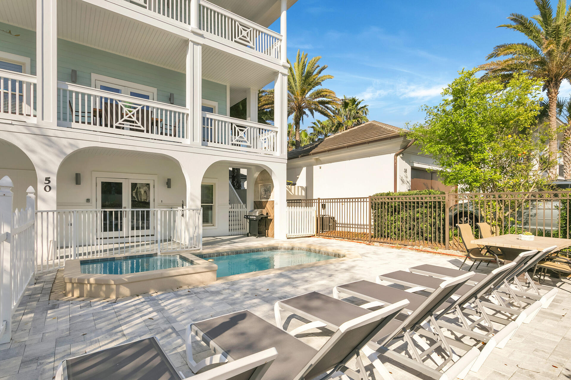 FRANGISTA BEACH - Residential