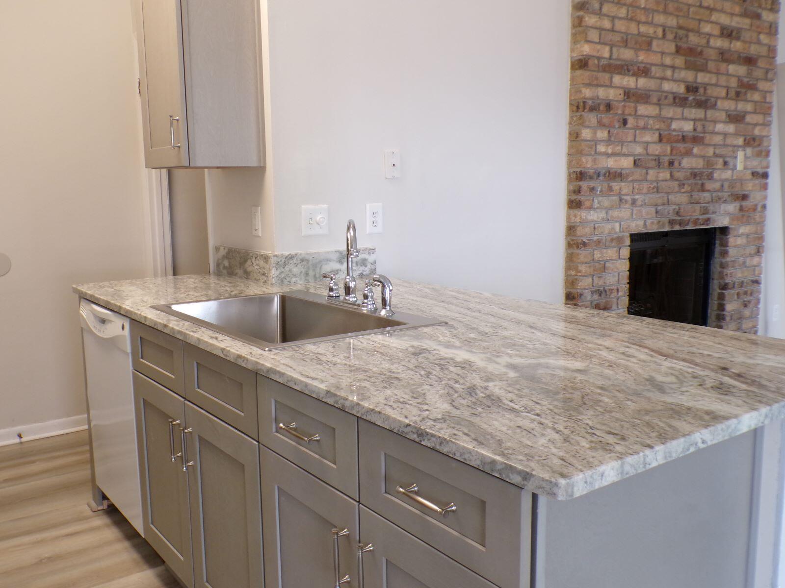 GOLF VIEW ON PARKVIEW - Residential Lease