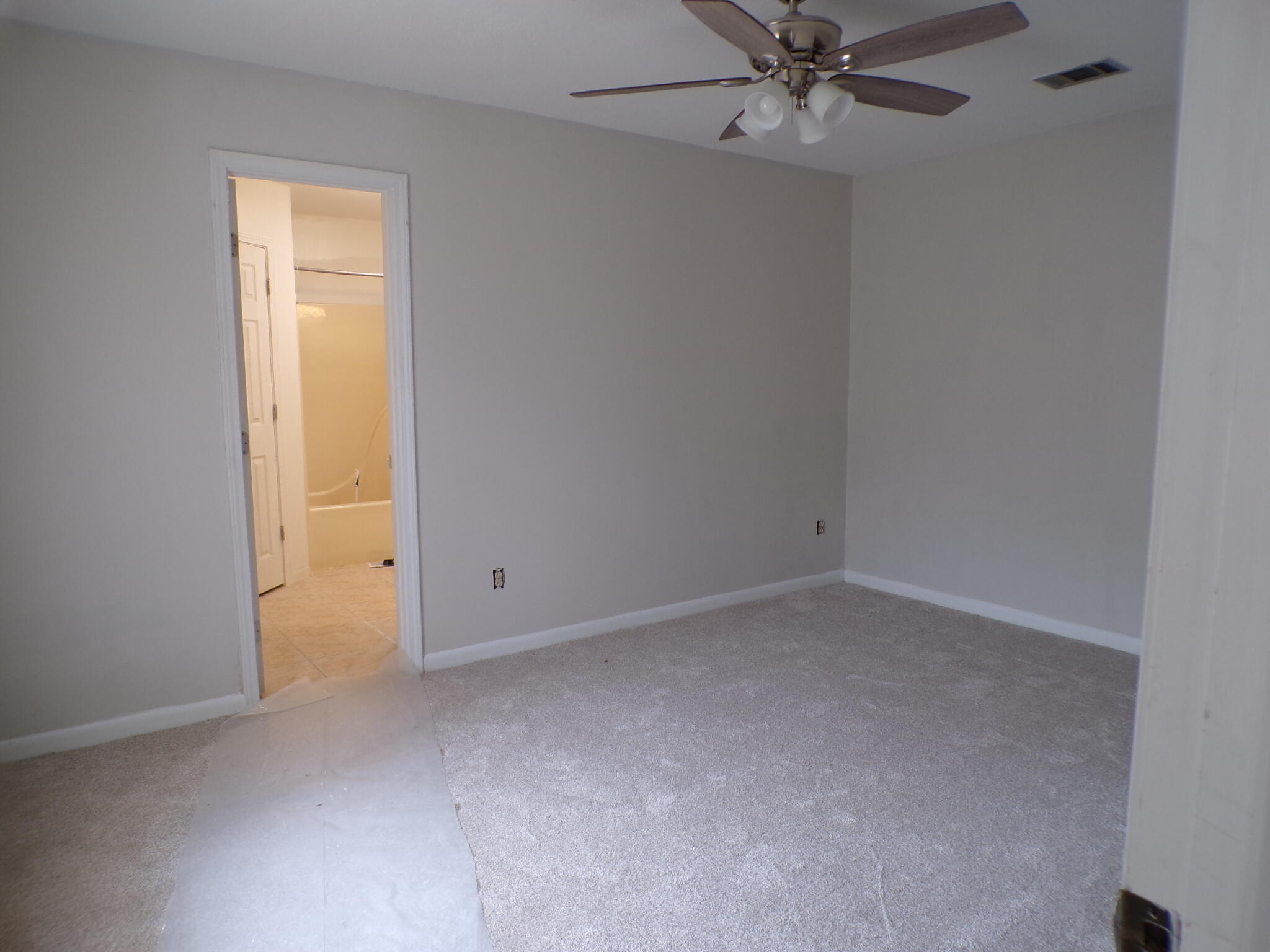 GOLF VIEW ON PARKVIEW - Residential Lease