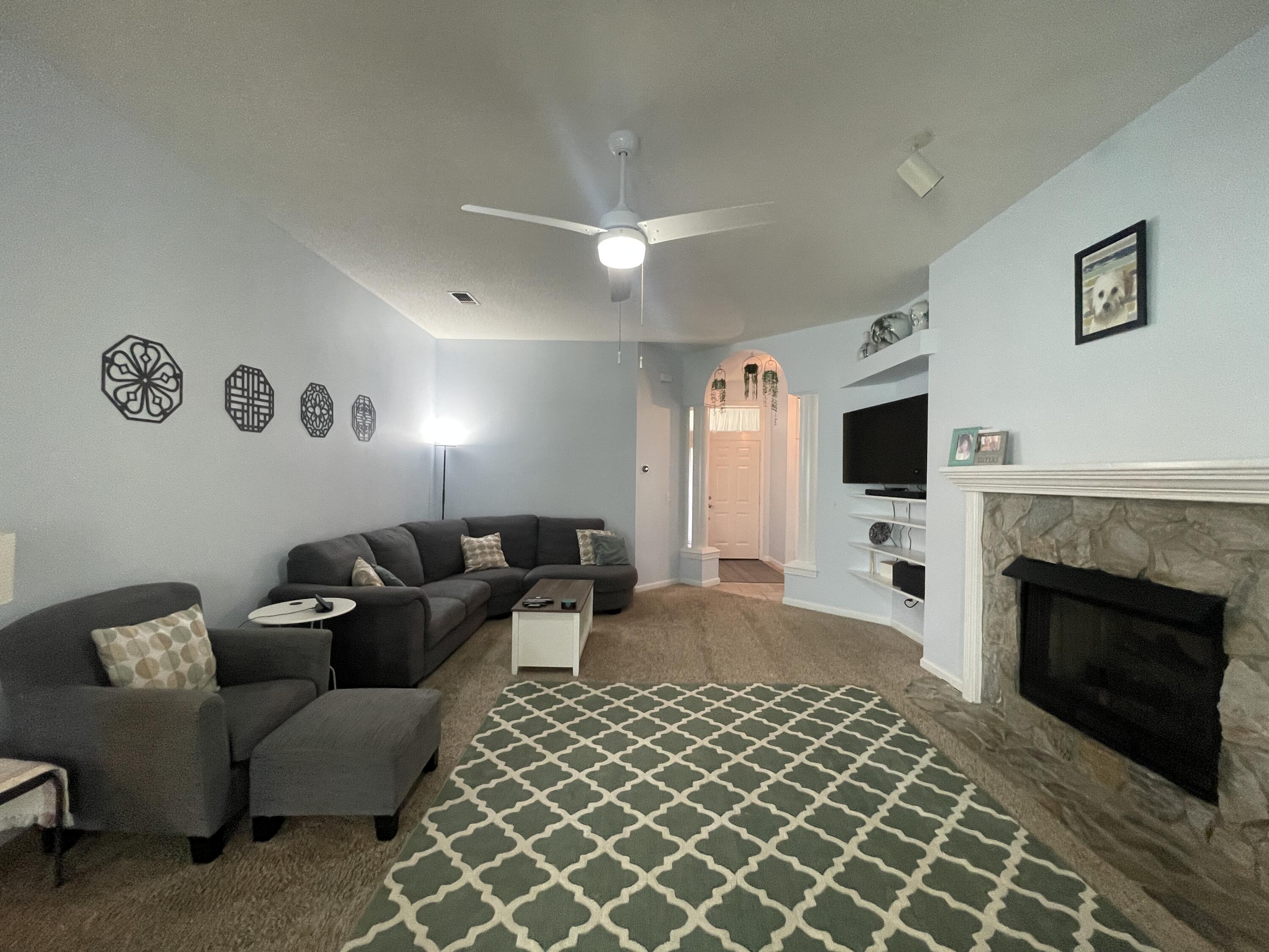 CROSSWINDS 2ND ADDN - Residential Lease