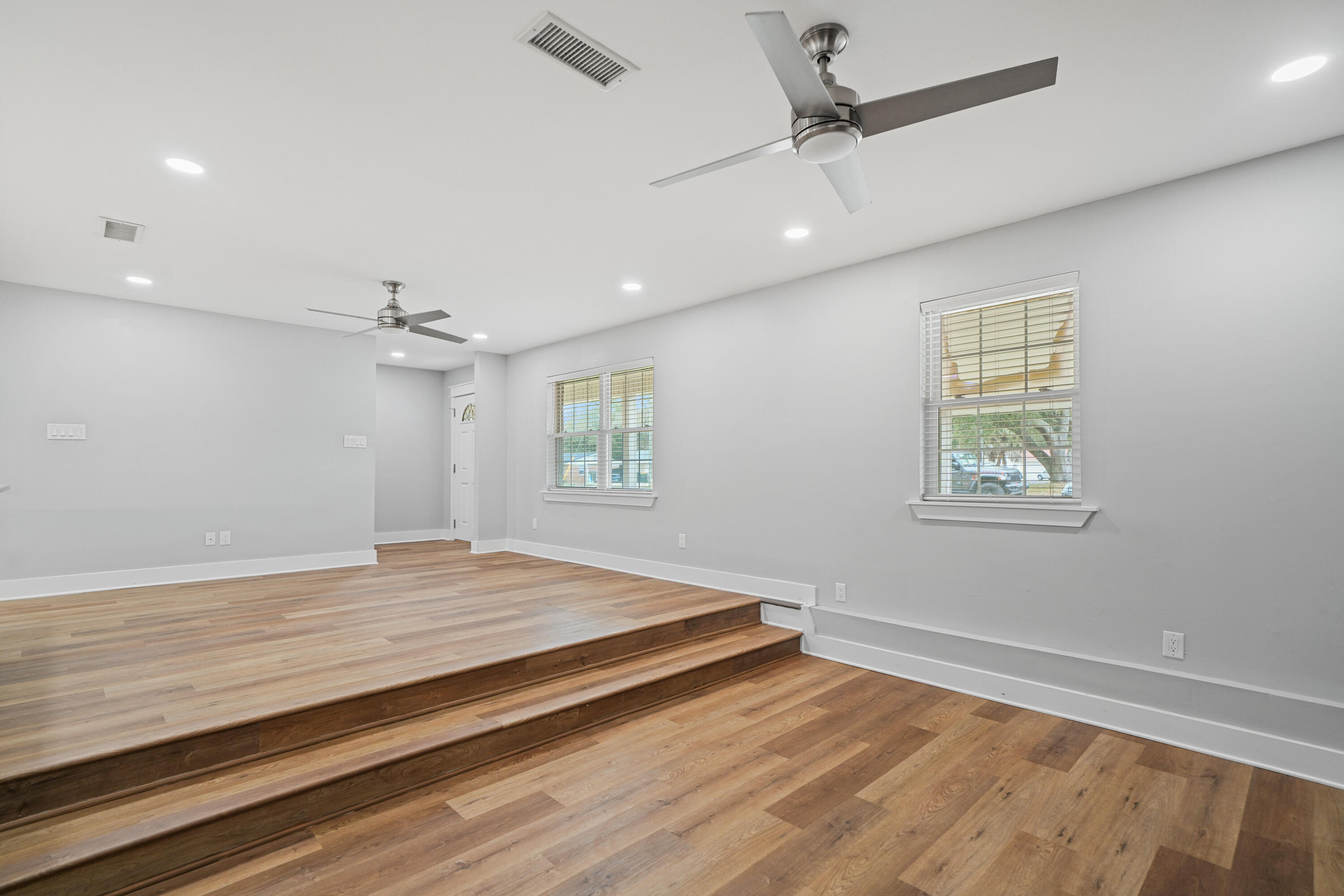 BAYSHORE PARK UNIT 3 - Residential