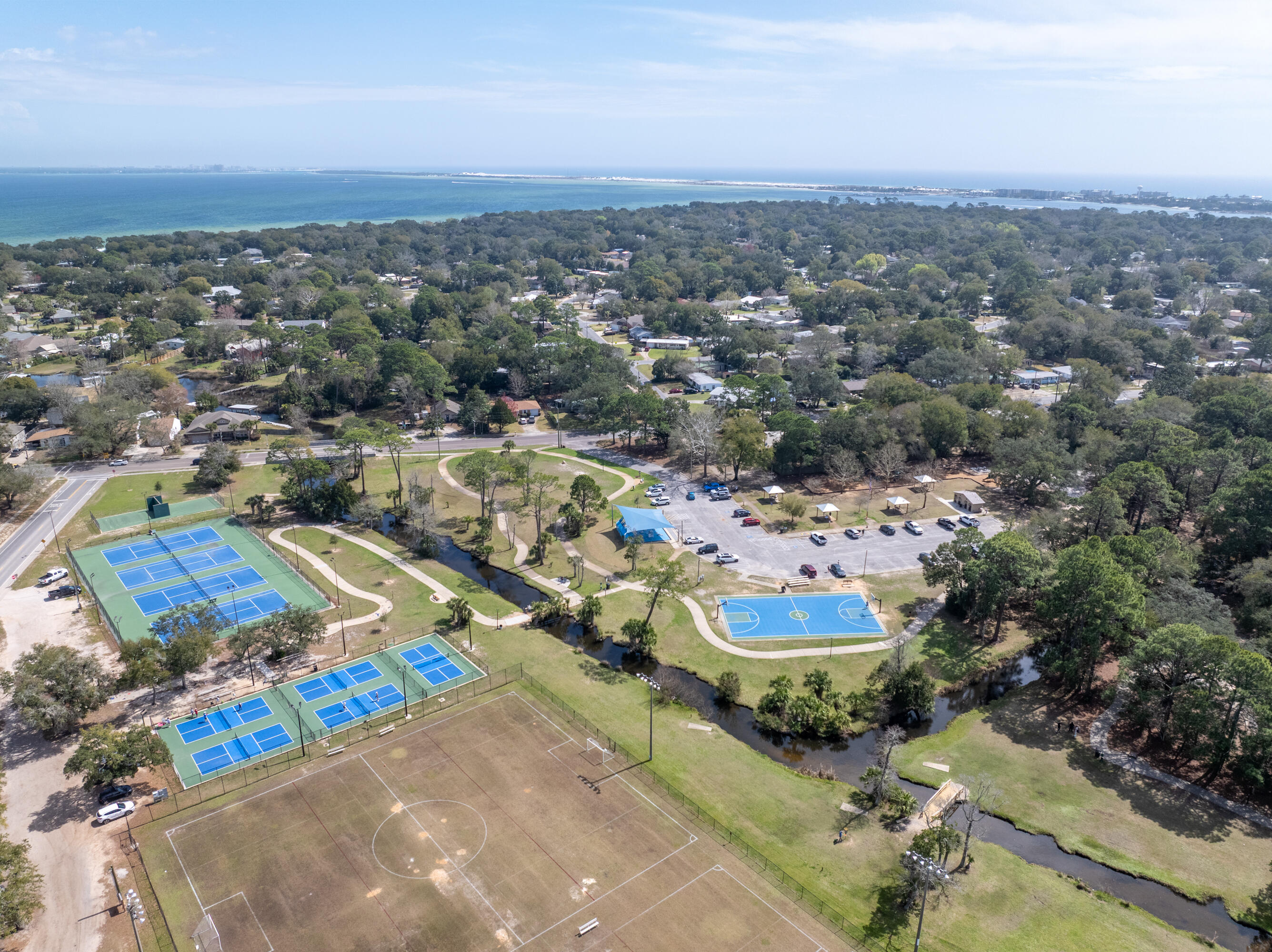 BAYSHORE PARK UNIT 3 - Residential