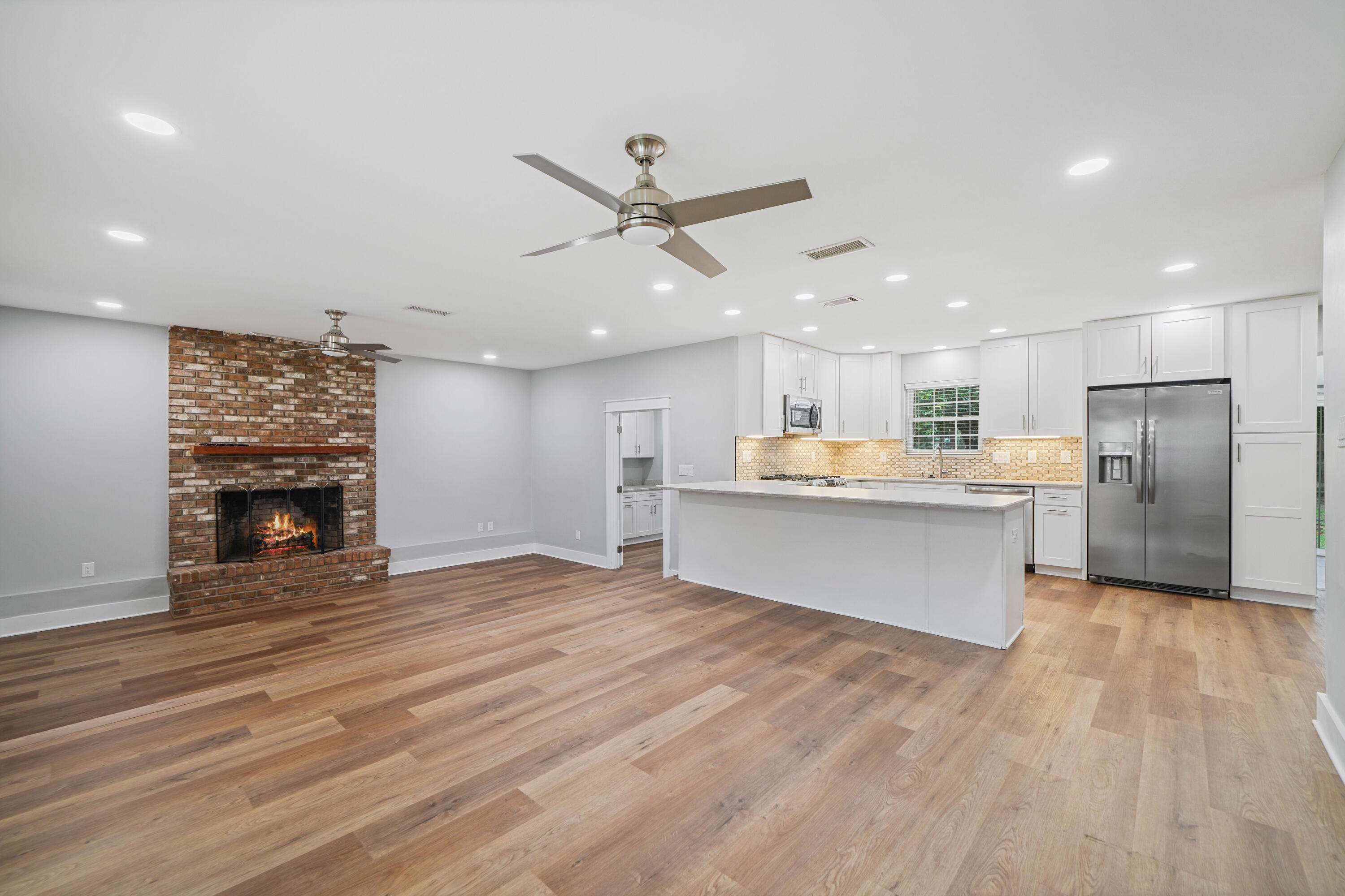 BAYSHORE PARK UNIT 3 - Residential