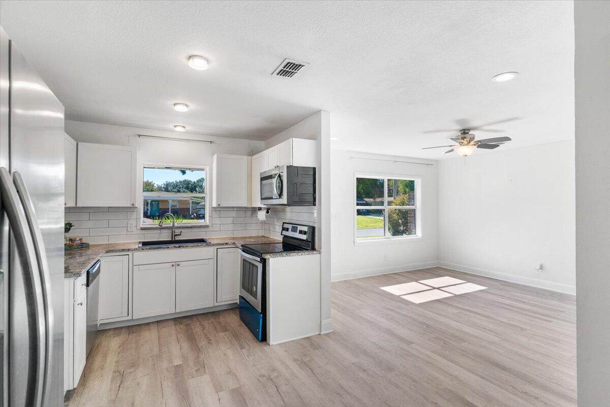 OAKLAND HEIGHTS - Residential