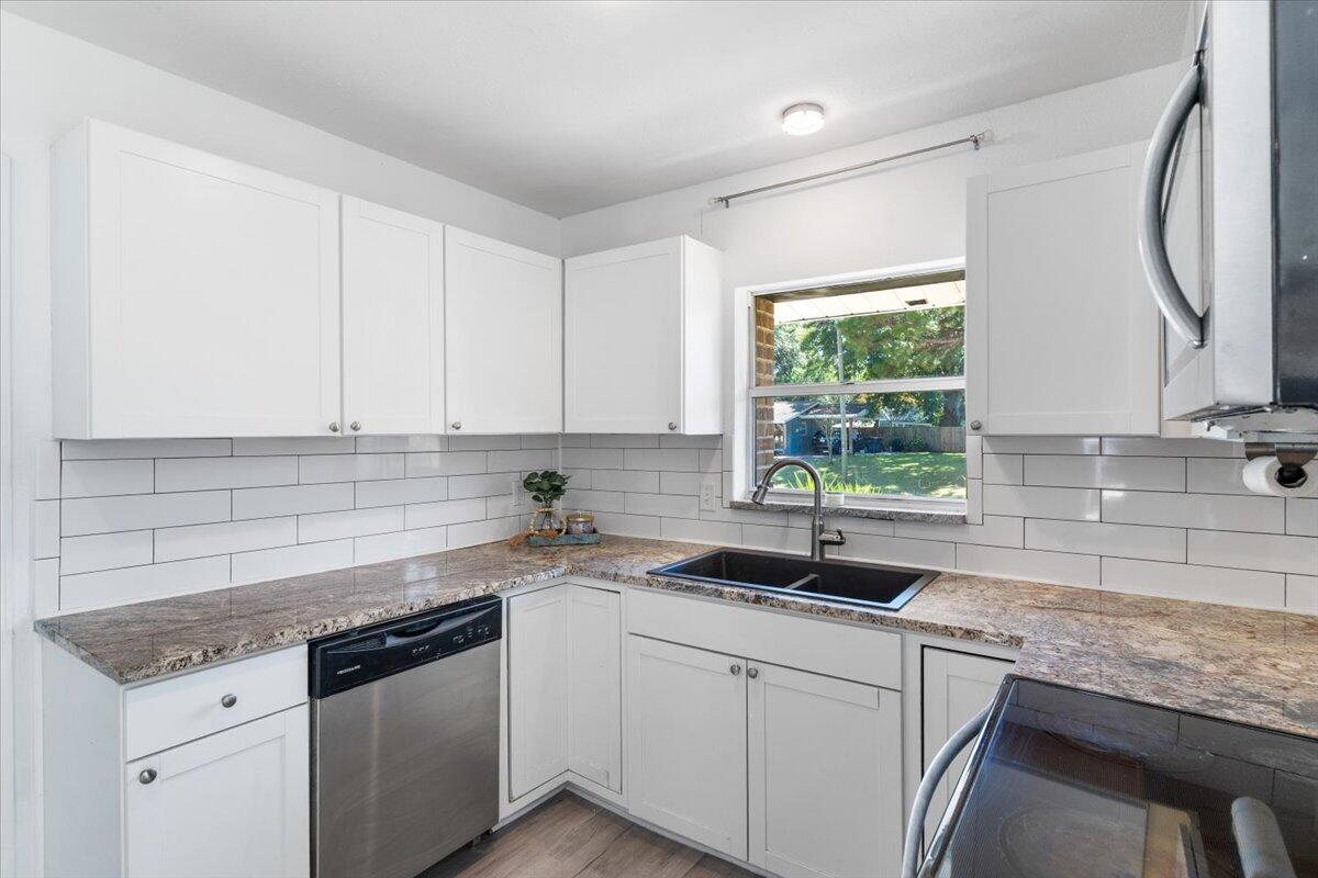 OAKLAND HEIGHTS - Residential