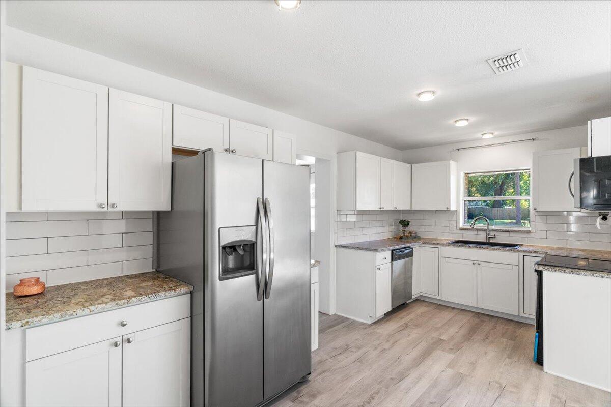 OAKLAND HEIGHTS - Residential