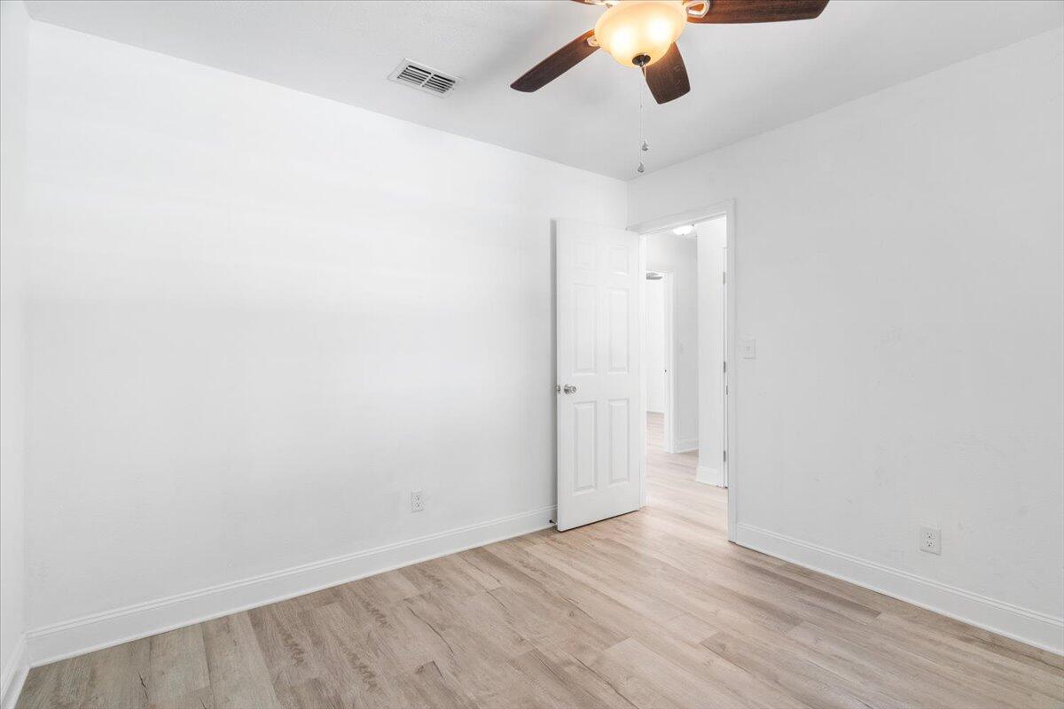 OAKLAND HEIGHTS - Residential