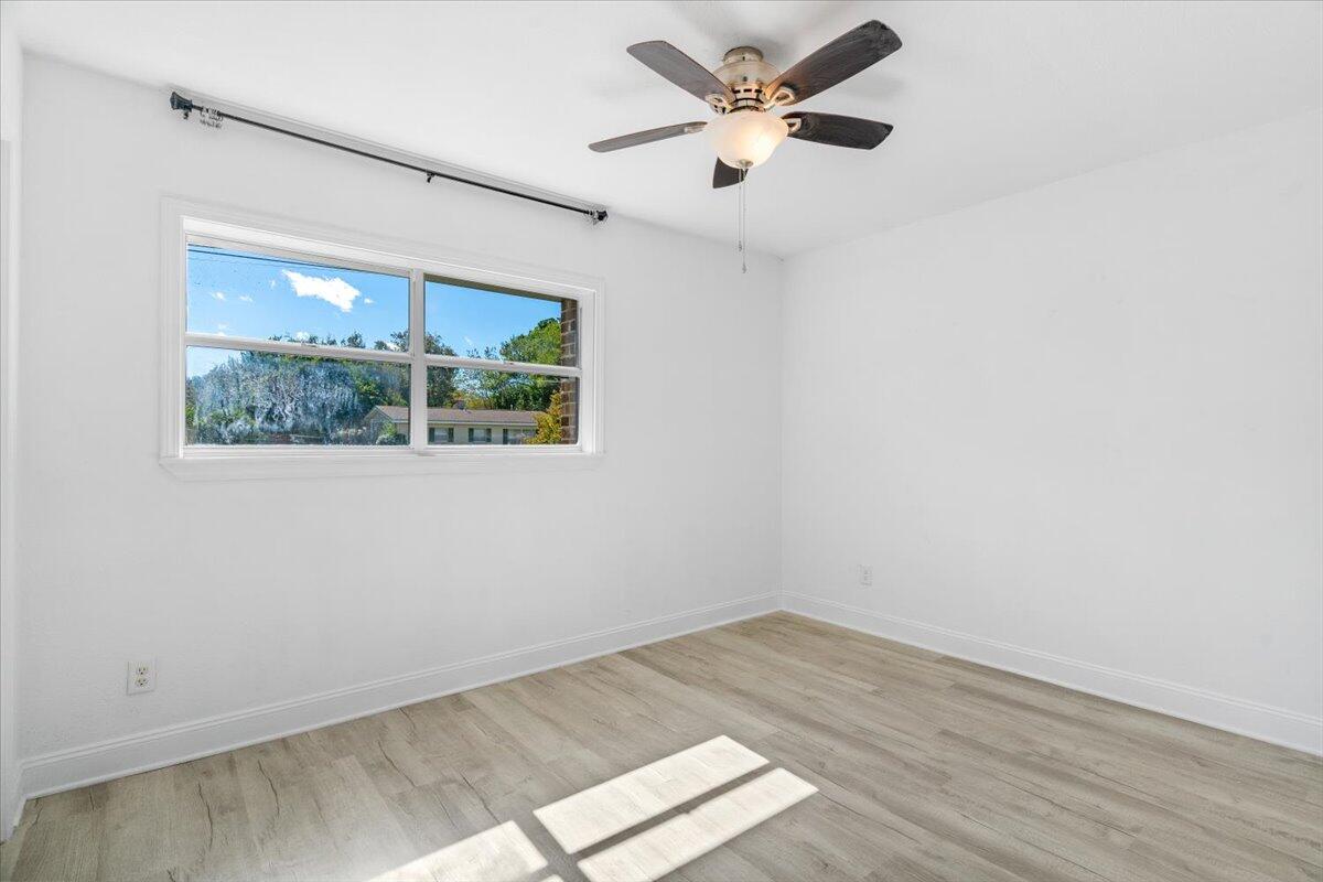 OAKLAND HEIGHTS - Residential