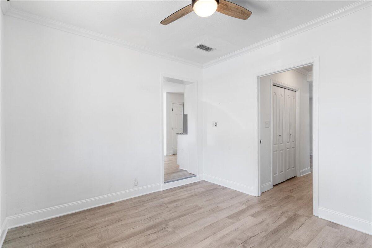 OAKLAND HEIGHTS - Residential