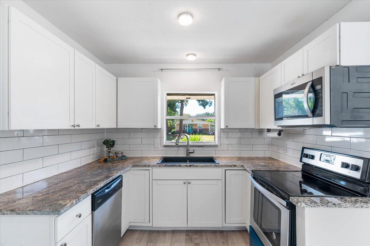 OAKLAND HEIGHTS - Residential