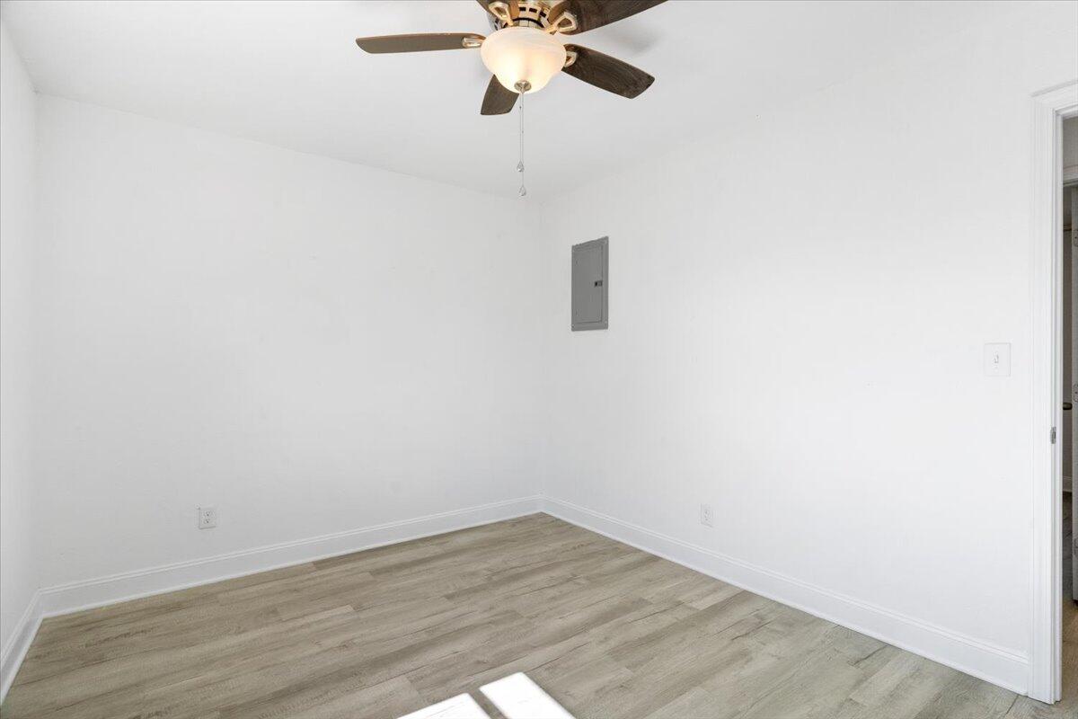 OAKLAND HEIGHTS - Residential