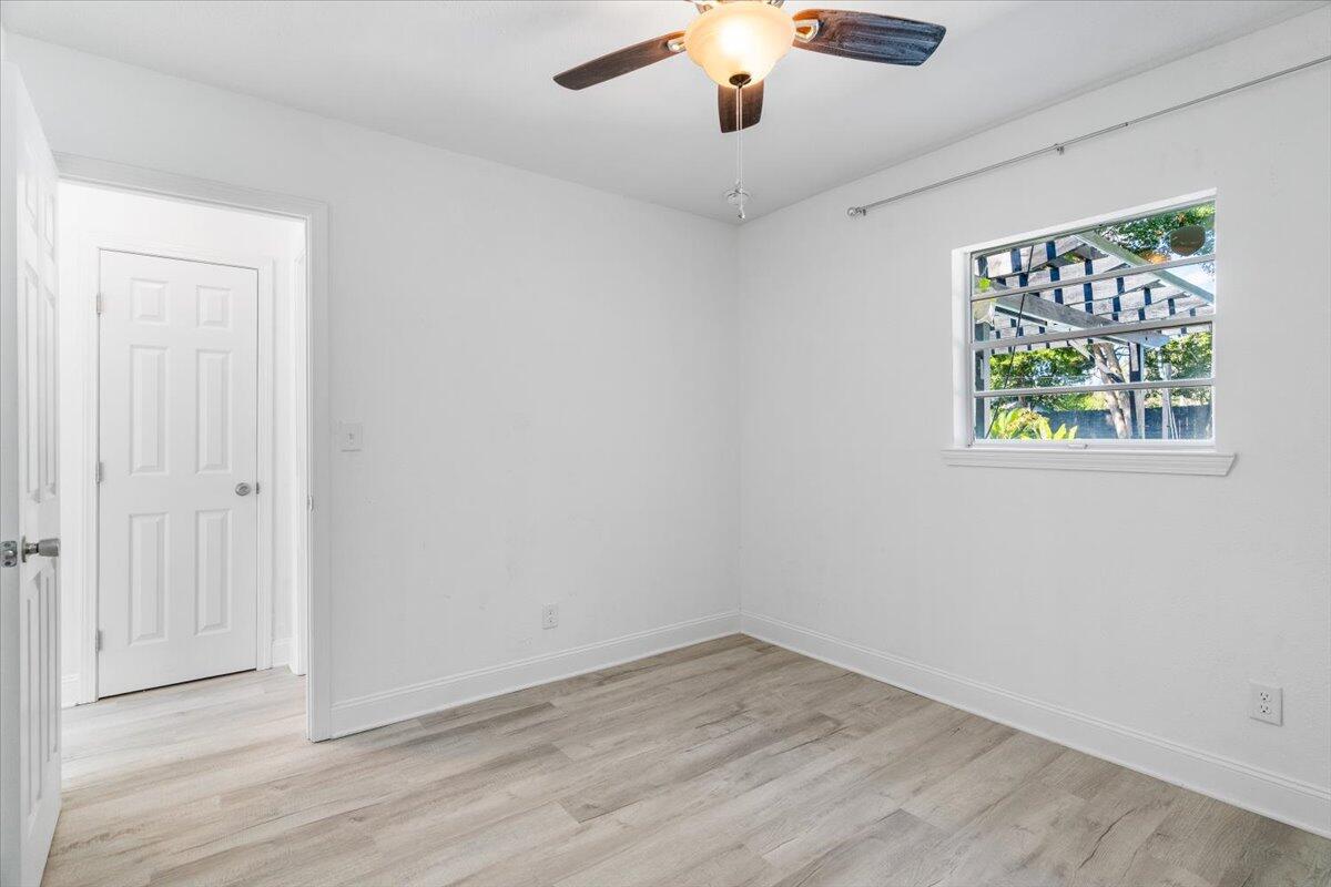 OAKLAND HEIGHTS - Residential