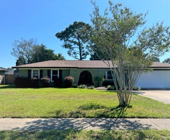 EAU CLAIRE ESTATES - Residential