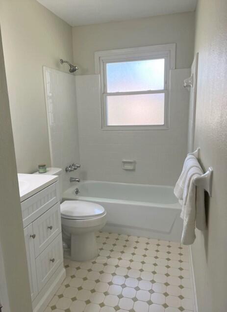 EAU CLAIRE ESTATES - Residential