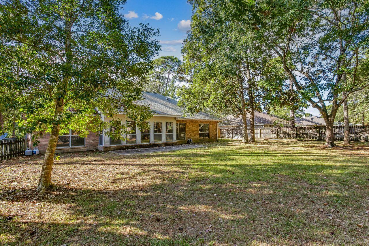 DANA POINTE - Residential