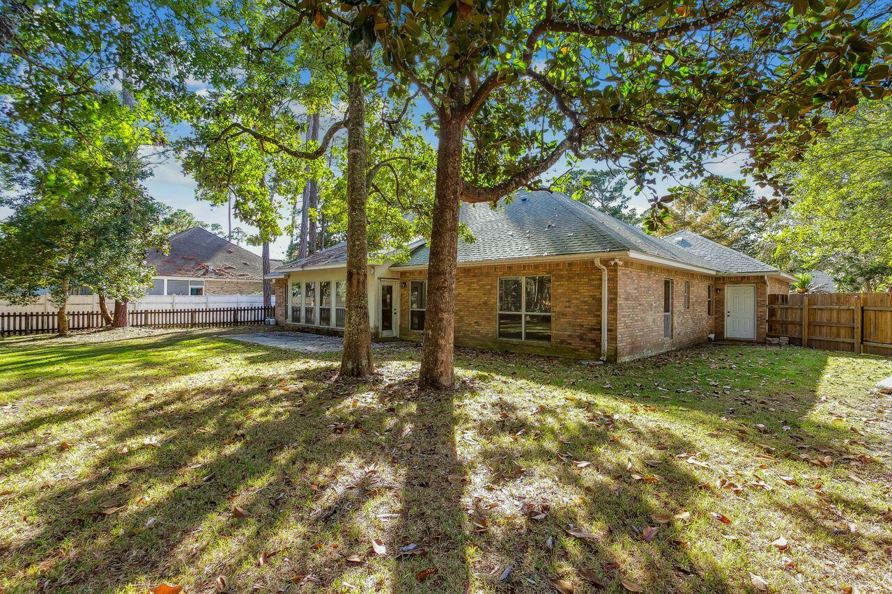 DANA POINTE - Residential