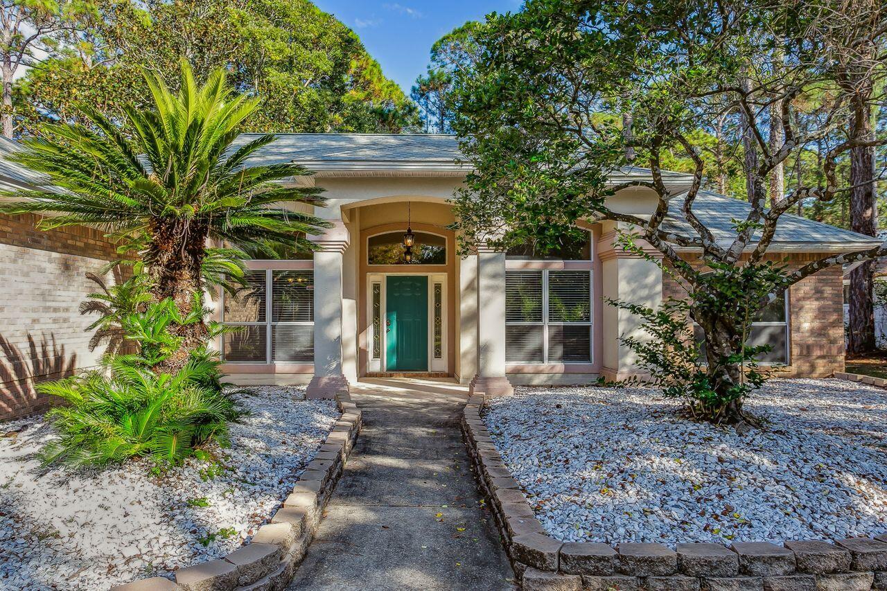 DANA POINTE - Residential
