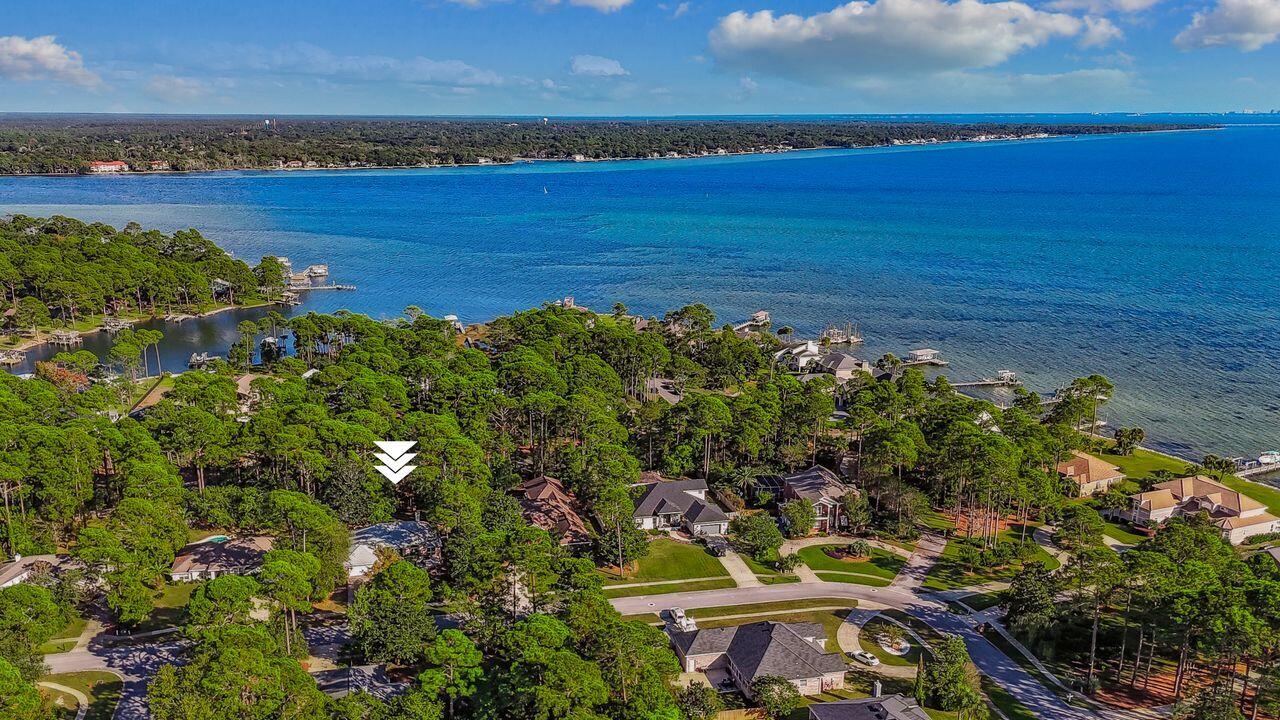 DANA POINTE - Residential