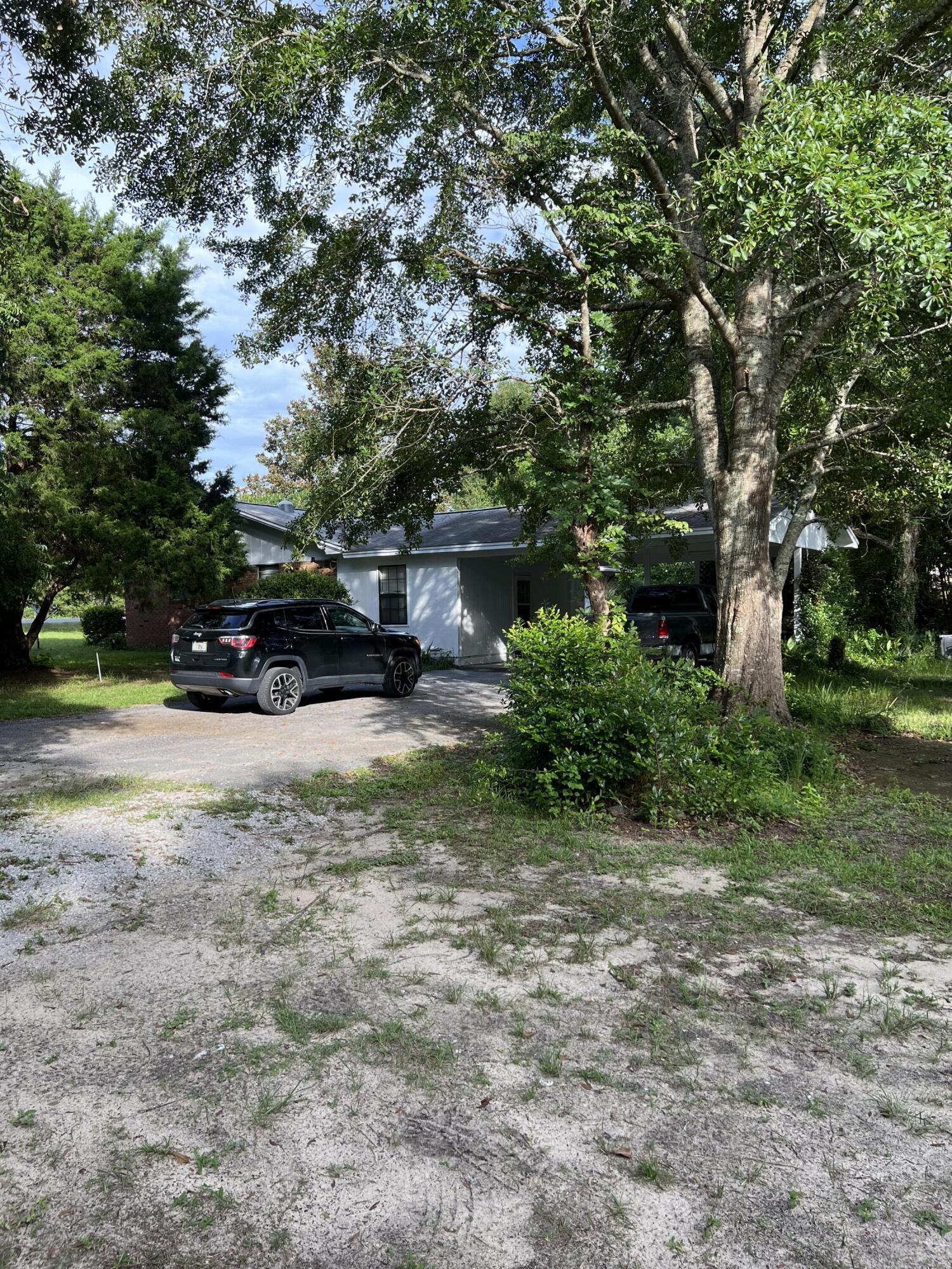 CRESTVIEW - Residential