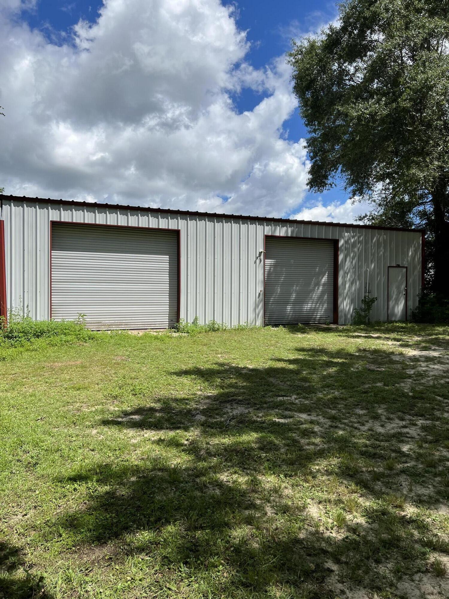 CRESTVIEW - Residential