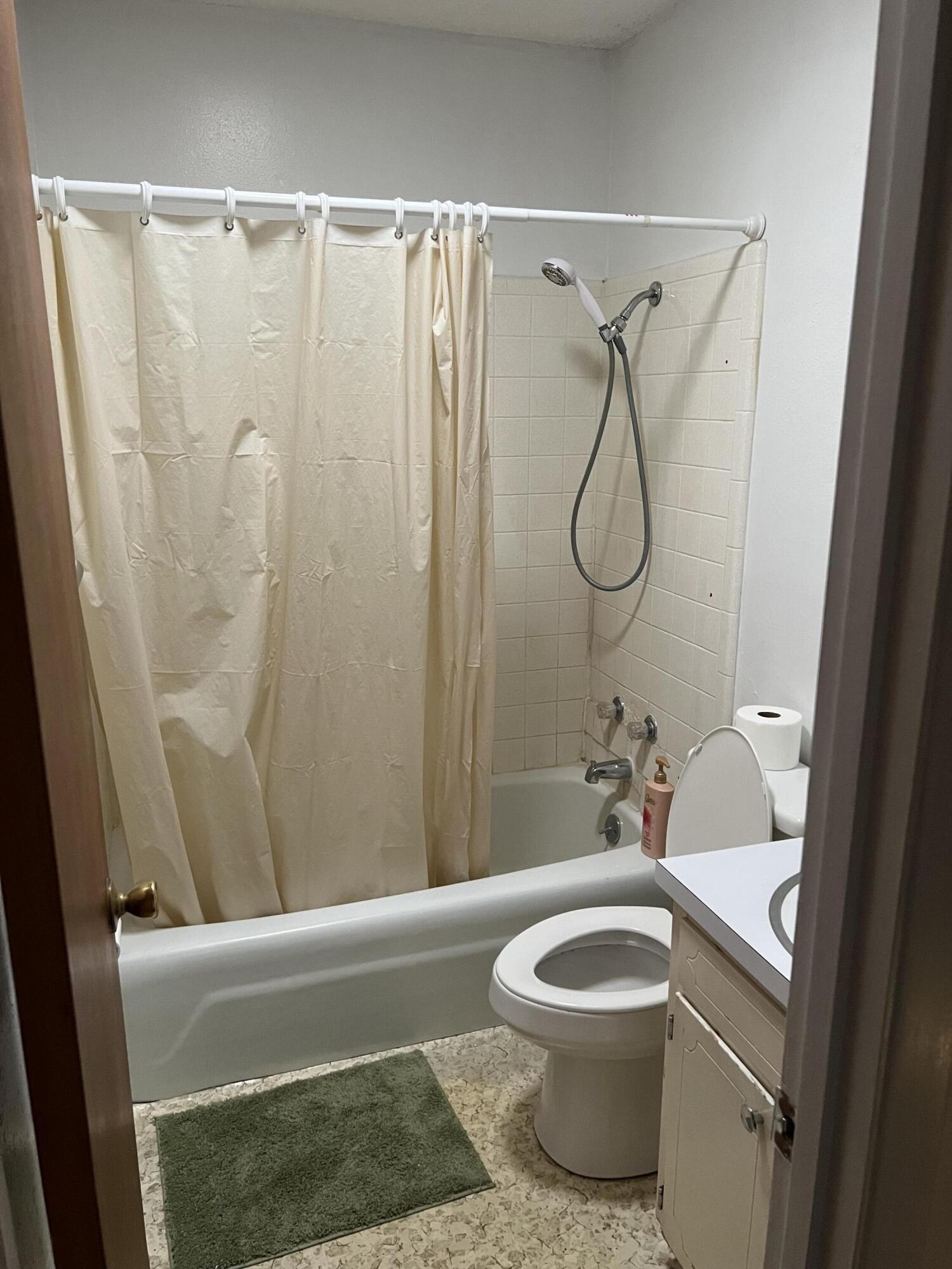 CRESTVIEW - Residential