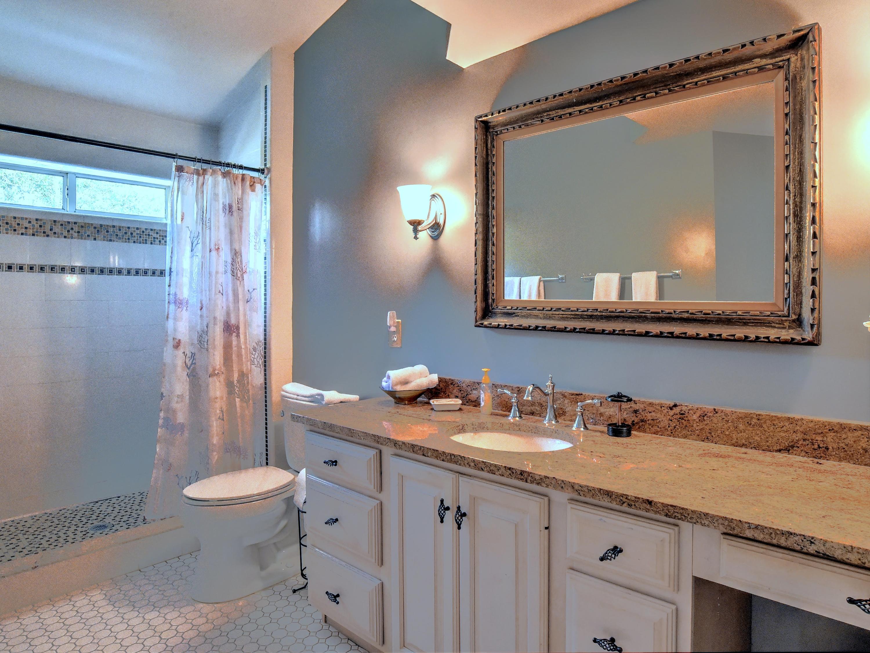 CRYSTAL BEACH - Residential