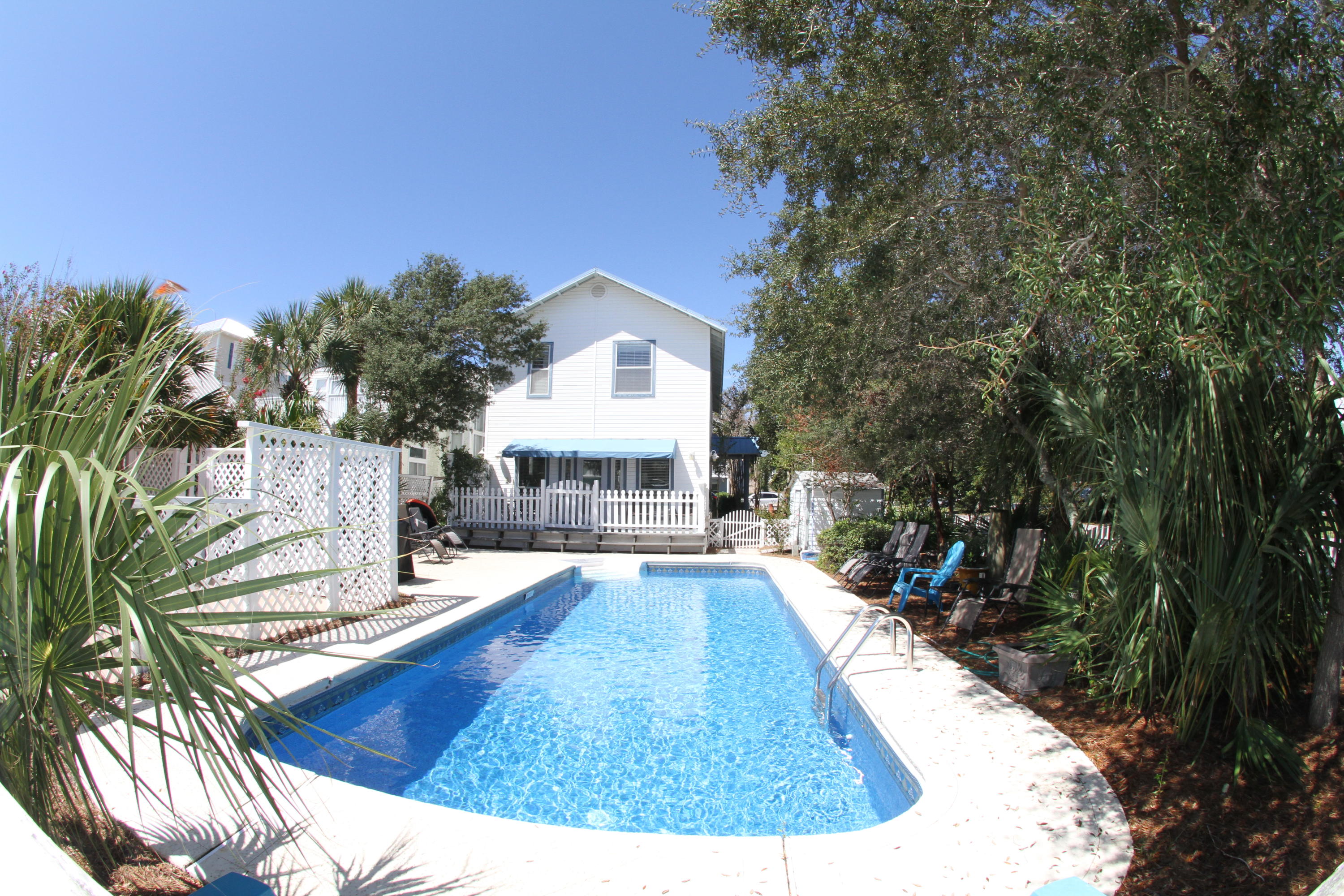 CRYSTAL BEACH - Residential