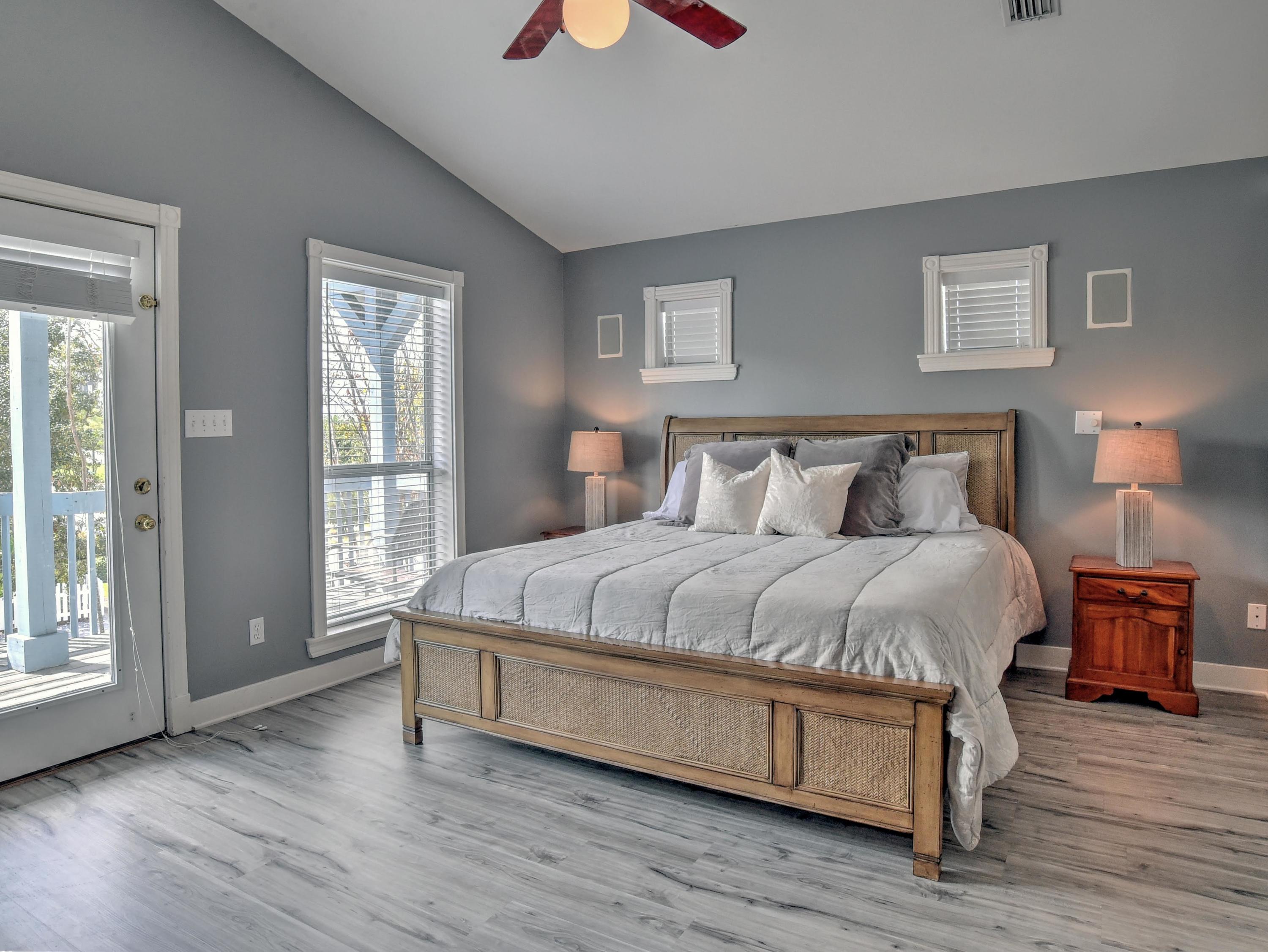 CRYSTAL BEACH - Residential