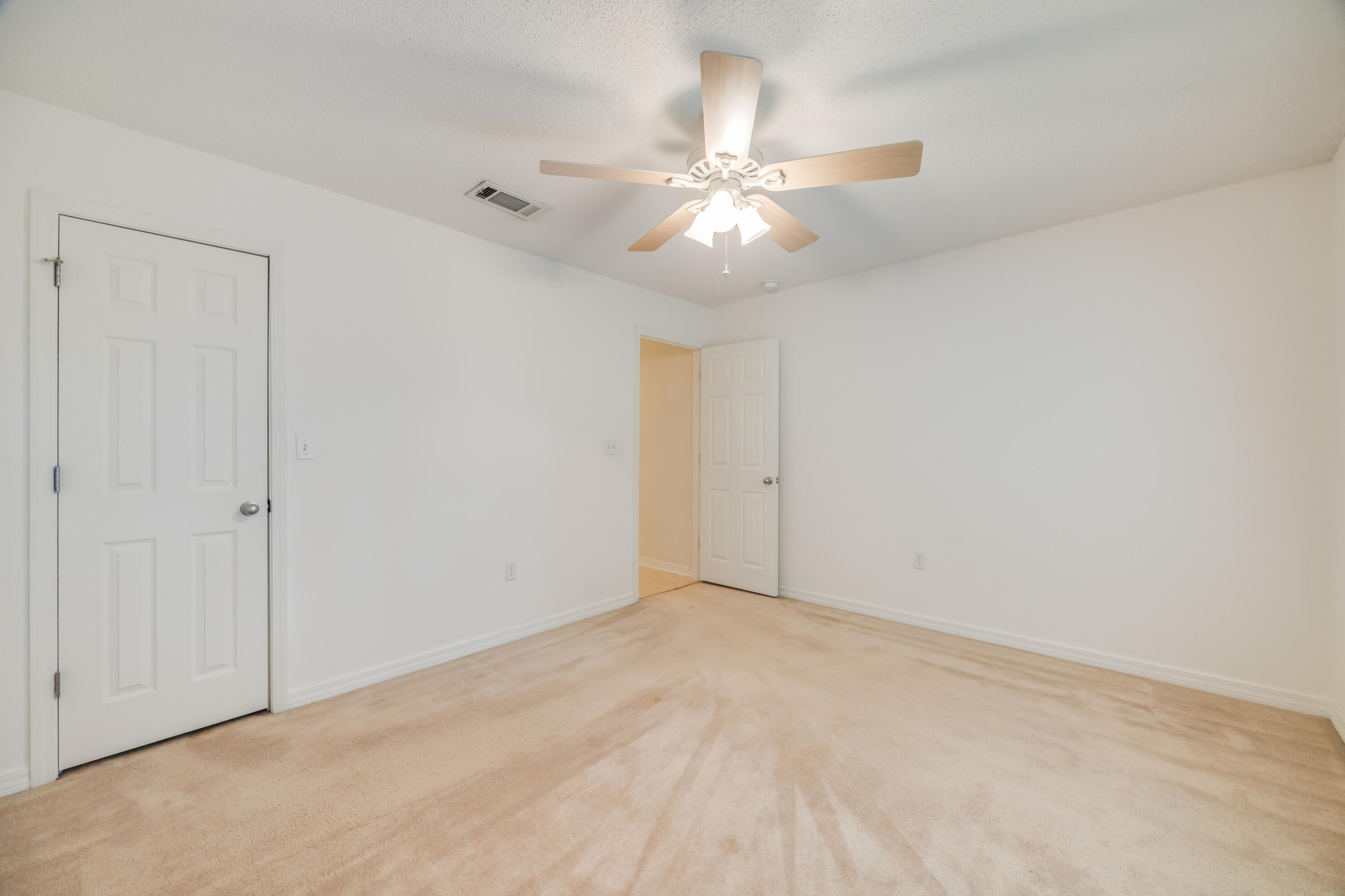 LEE FARMS PH I - Residential