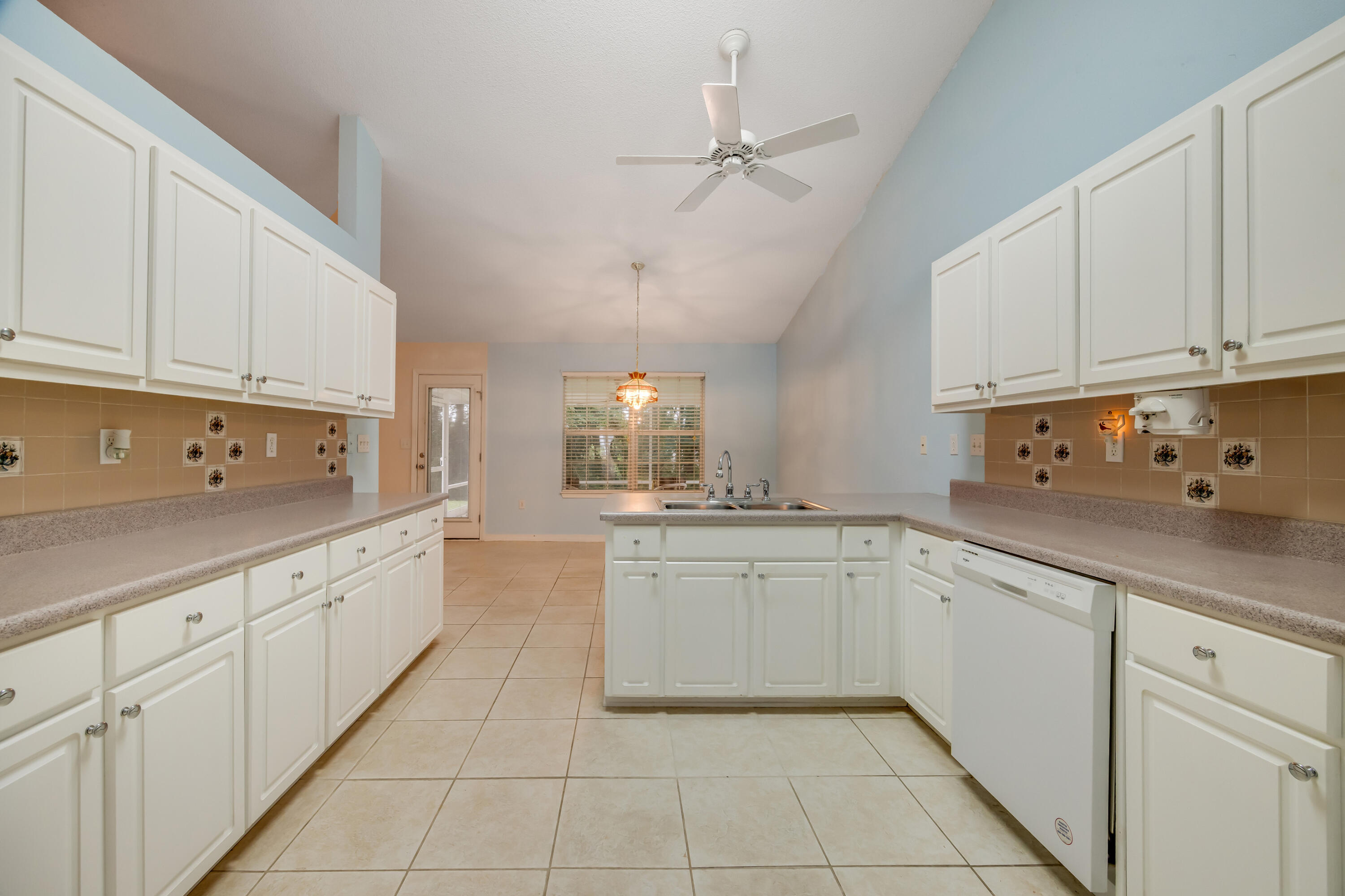 LEE FARMS PH I - Residential