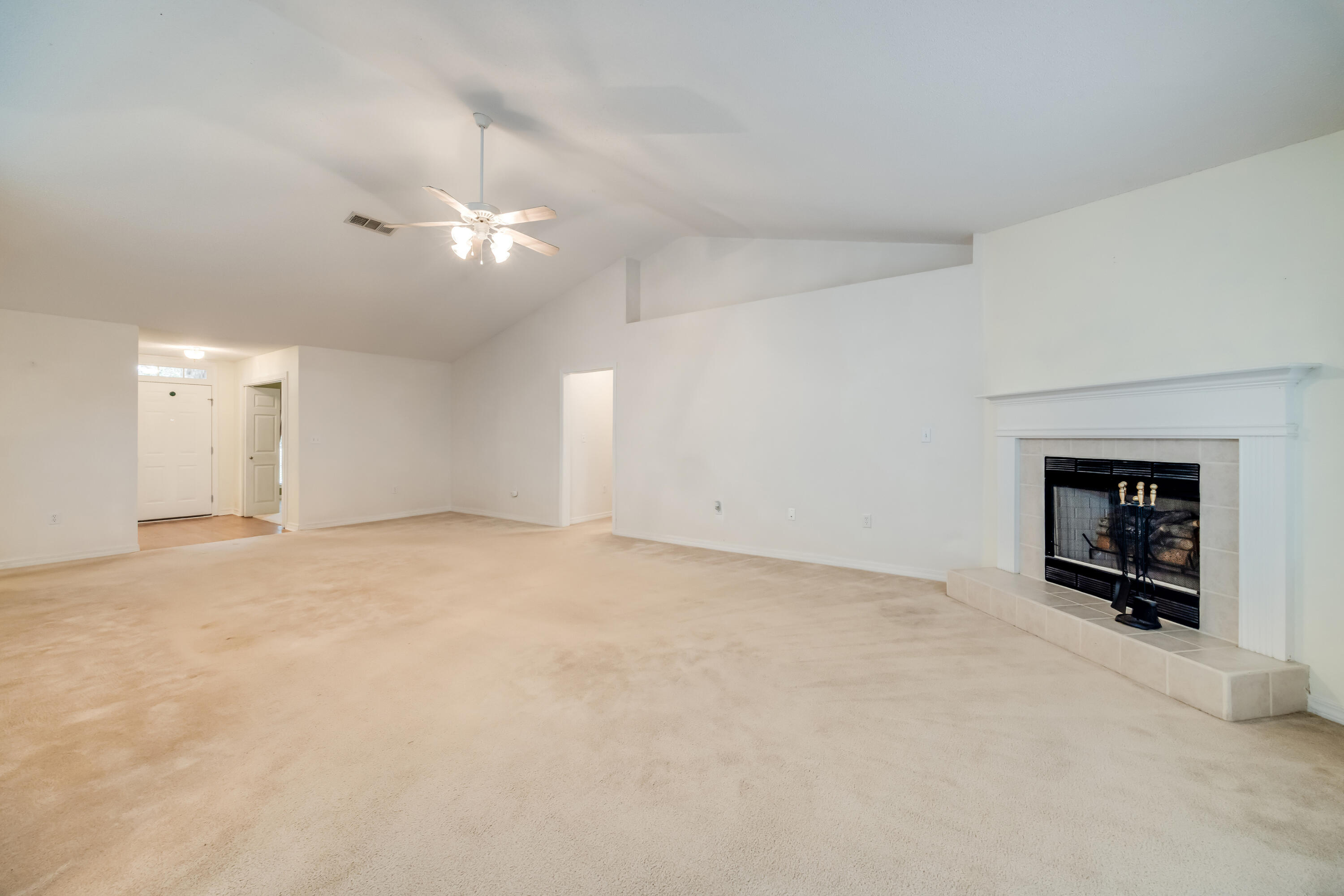 LEE FARMS PH I - Residential