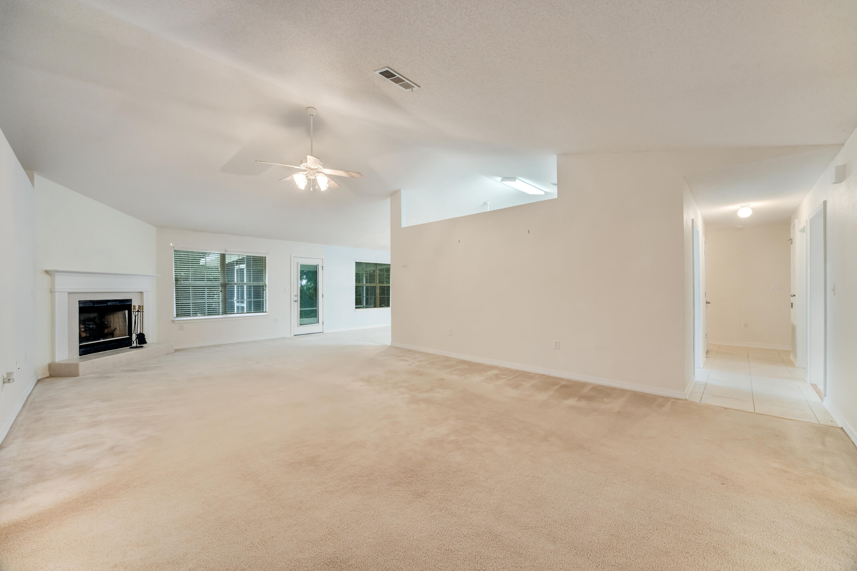 LEE FARMS PH I - Residential