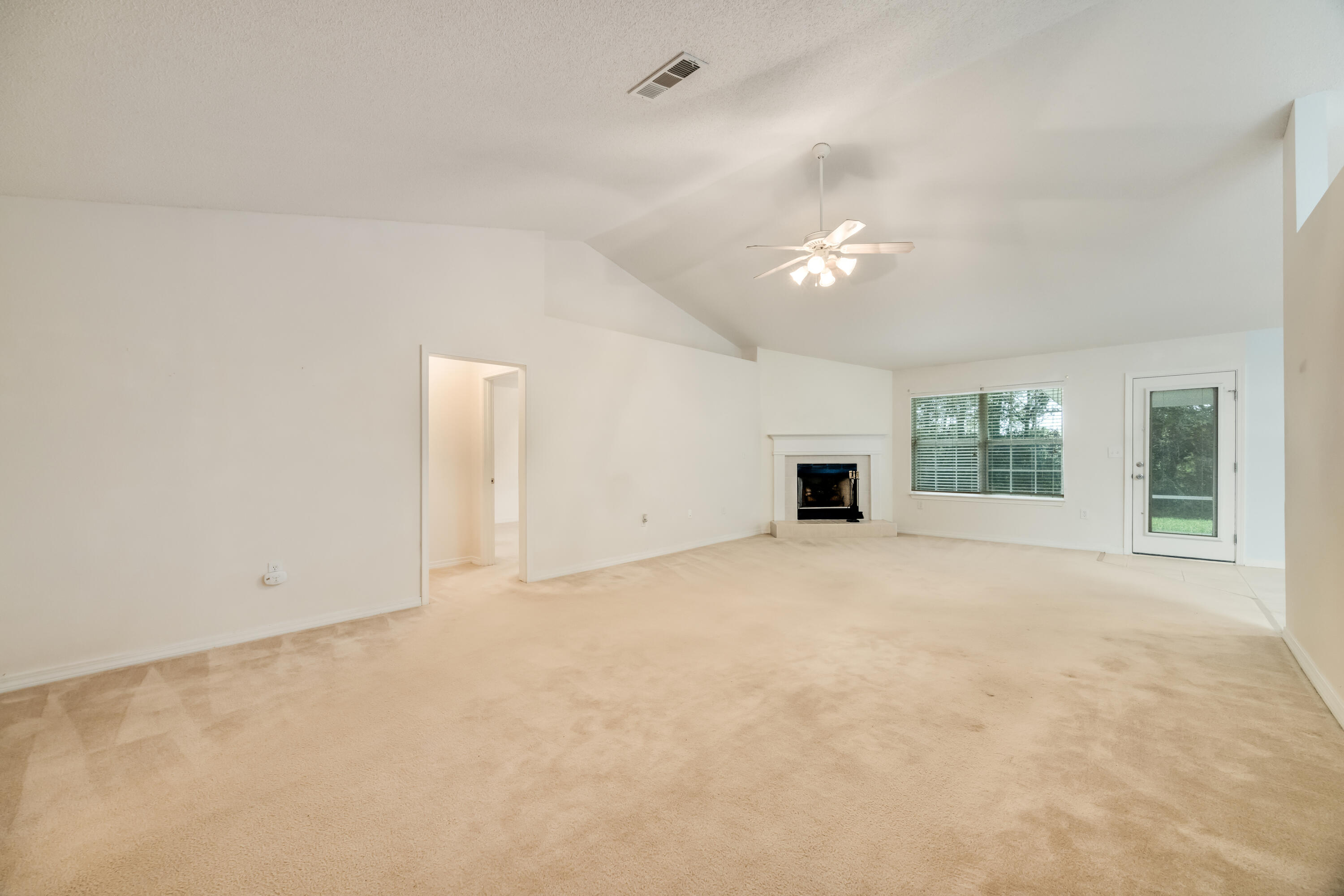 LEE FARMS PH I - Residential
