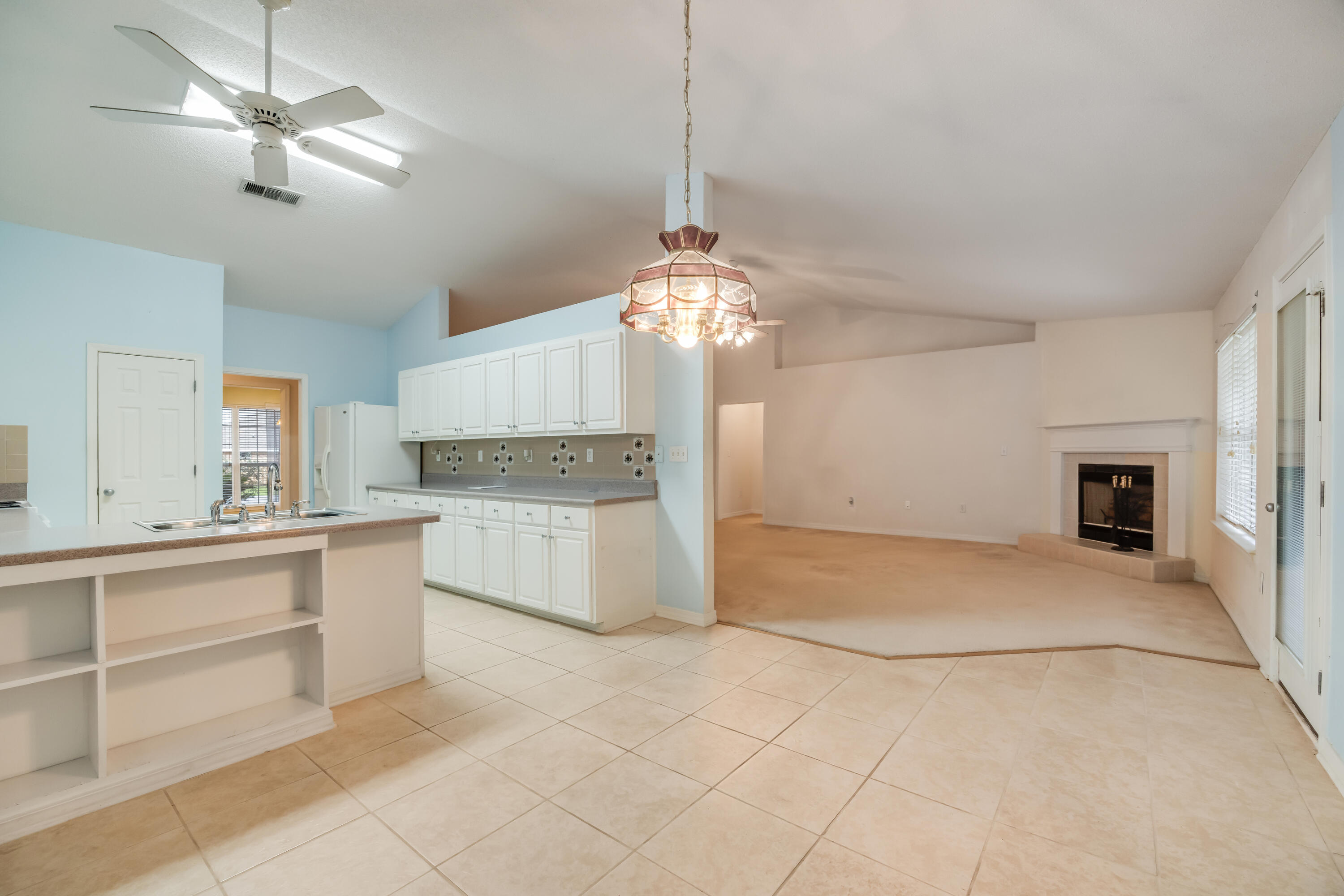 LEE FARMS PH I - Residential