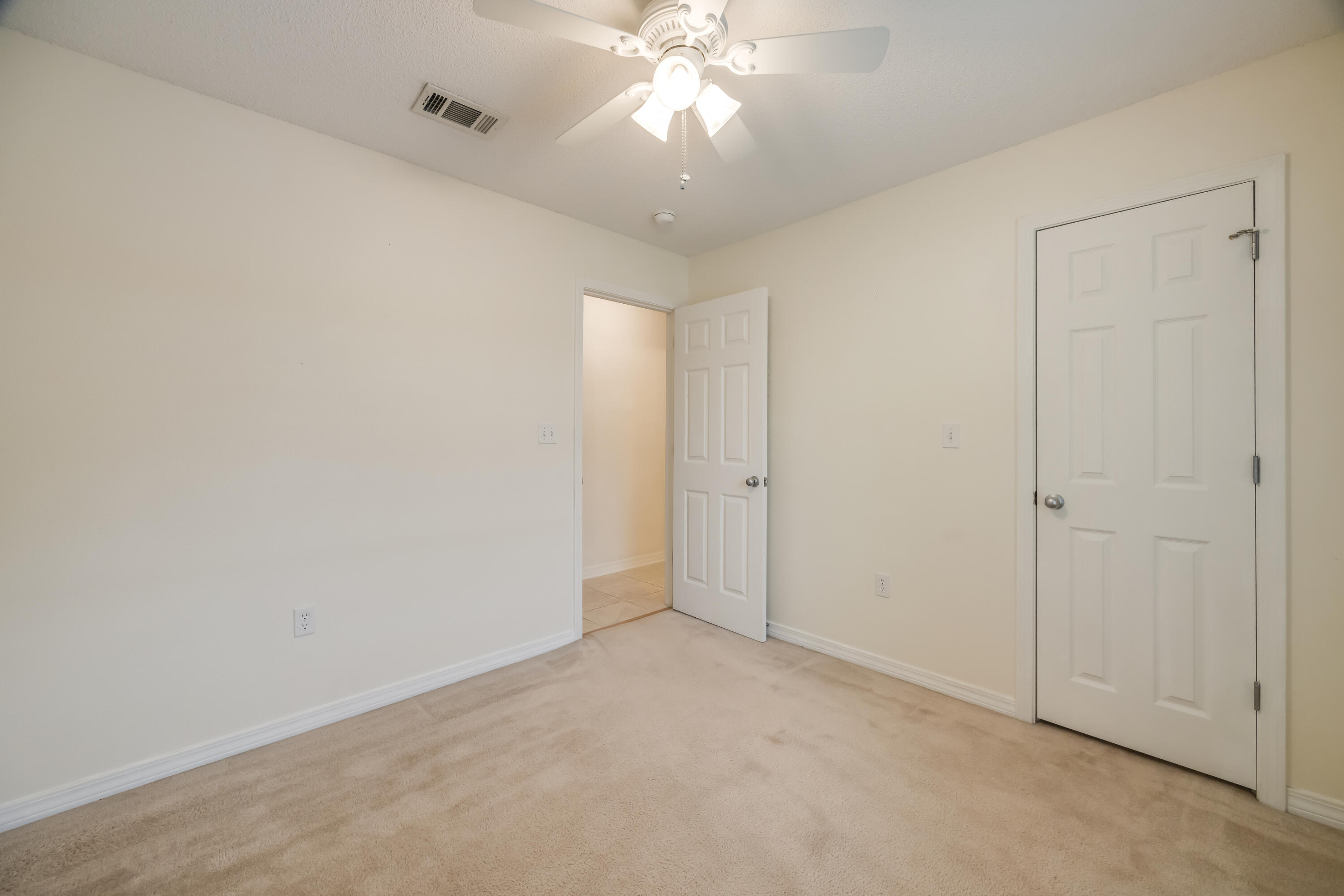 LEE FARMS PH I - Residential