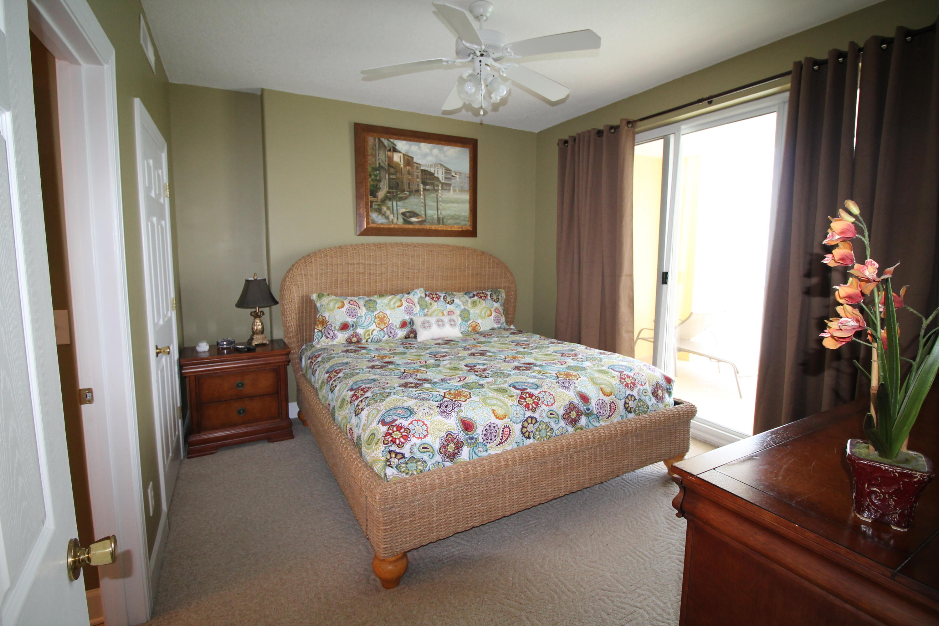 EMERALD ISLE CONDO - Residential