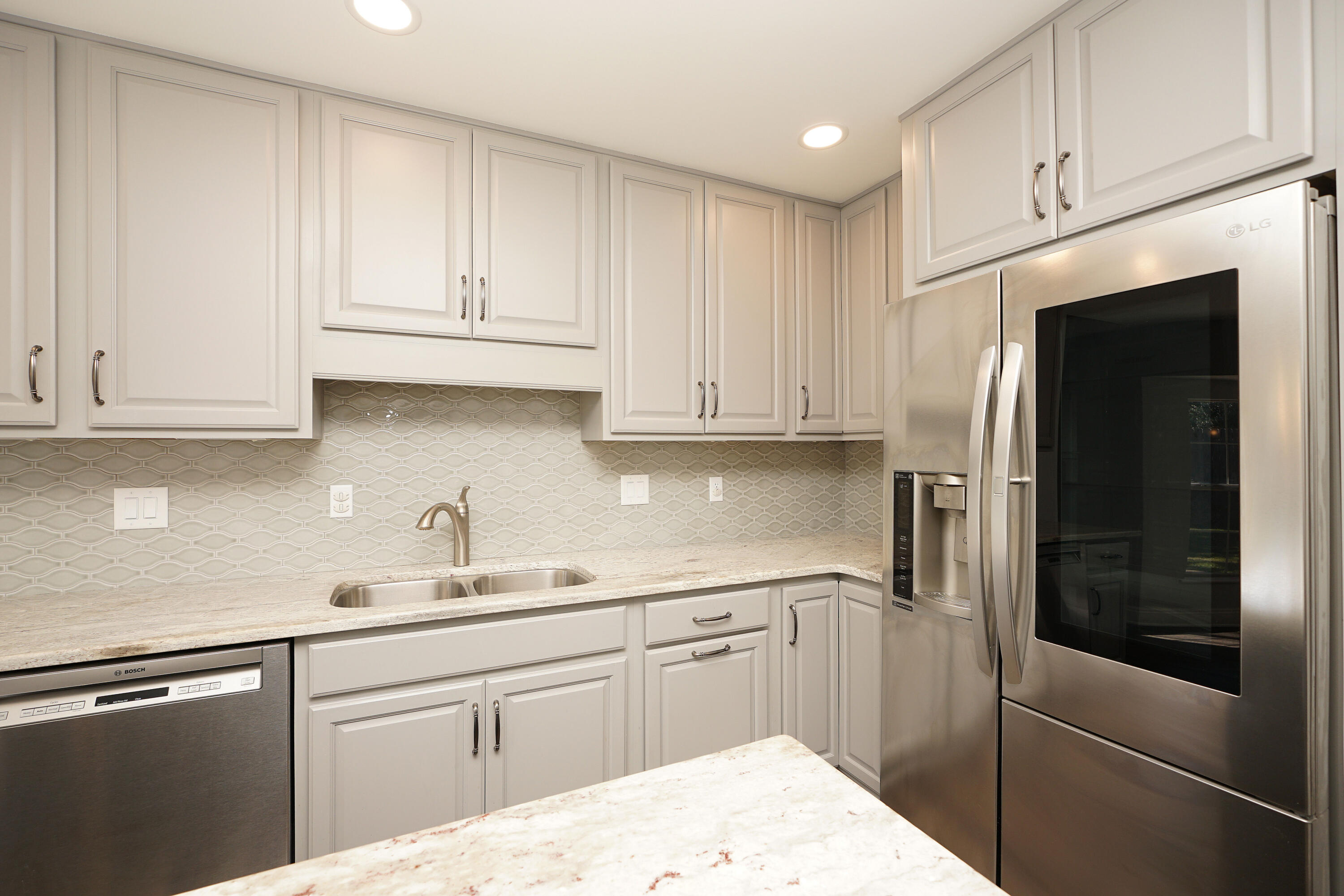PARKWOOD ESTATES PH 5 - Residential Lease