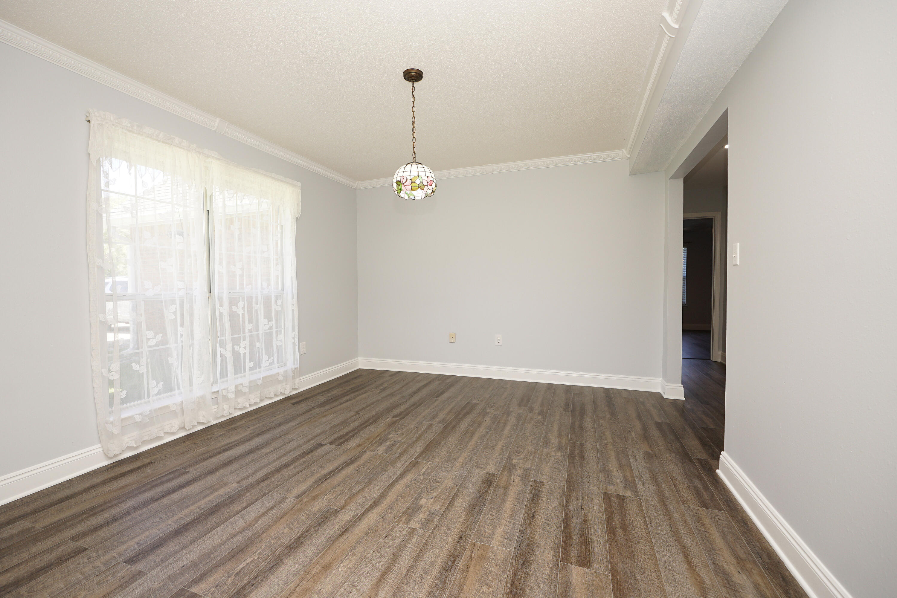 PARKWOOD ESTATES PH 5 - Residential Lease