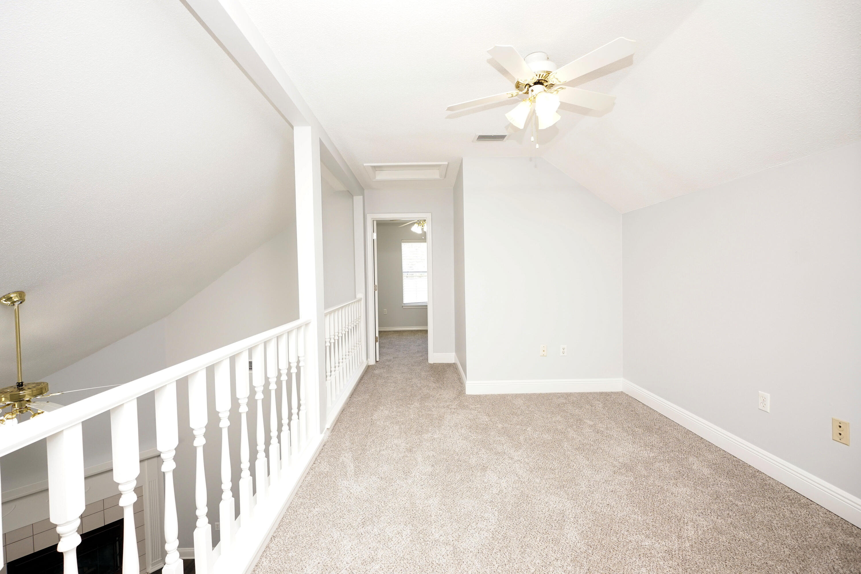 PARKWOOD ESTATES PH 5 - Residential Lease