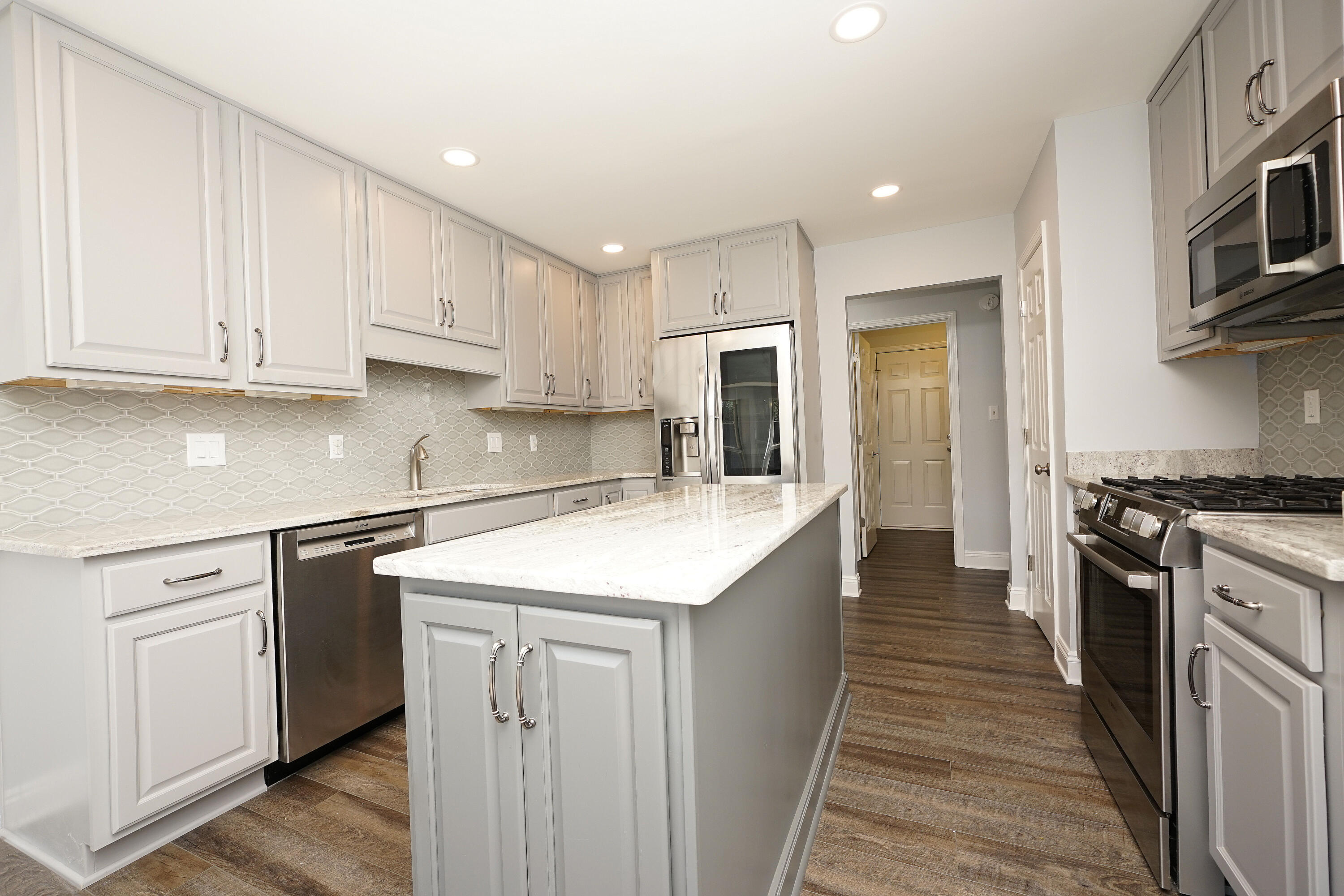 PARKWOOD ESTATES PH 5 - Residential Lease