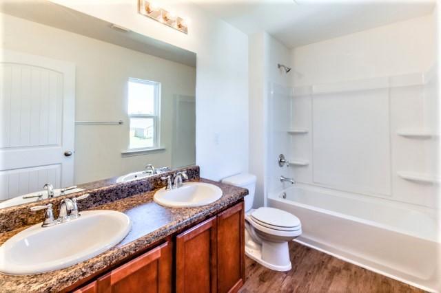 Redstone Commons - Residential