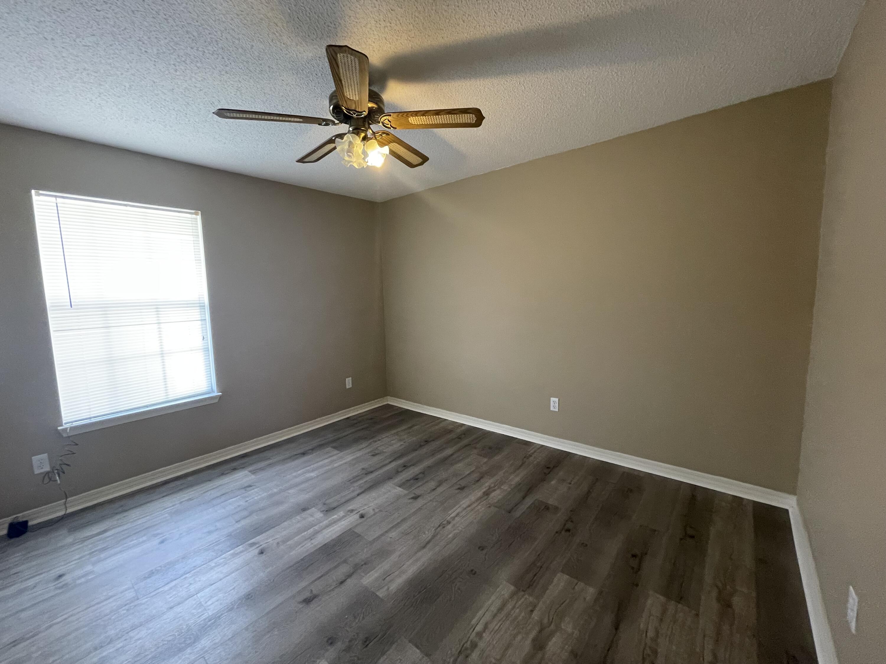 ANTIOCH ESTATES S/D LOT 51 BLK A - Residential Lease