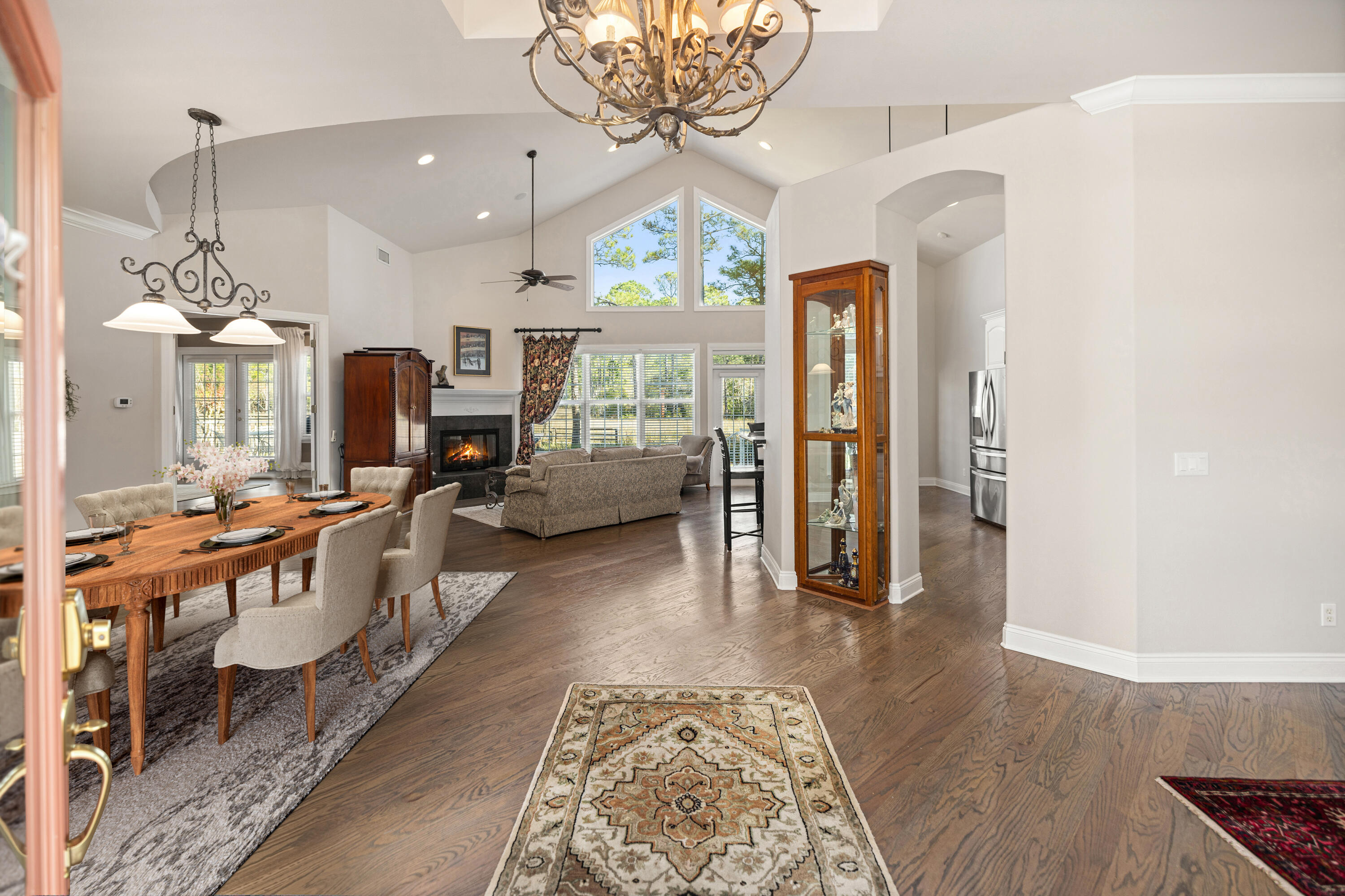 BAY PINE SHORES - Residential