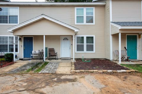 A home in Fort Walton Beach