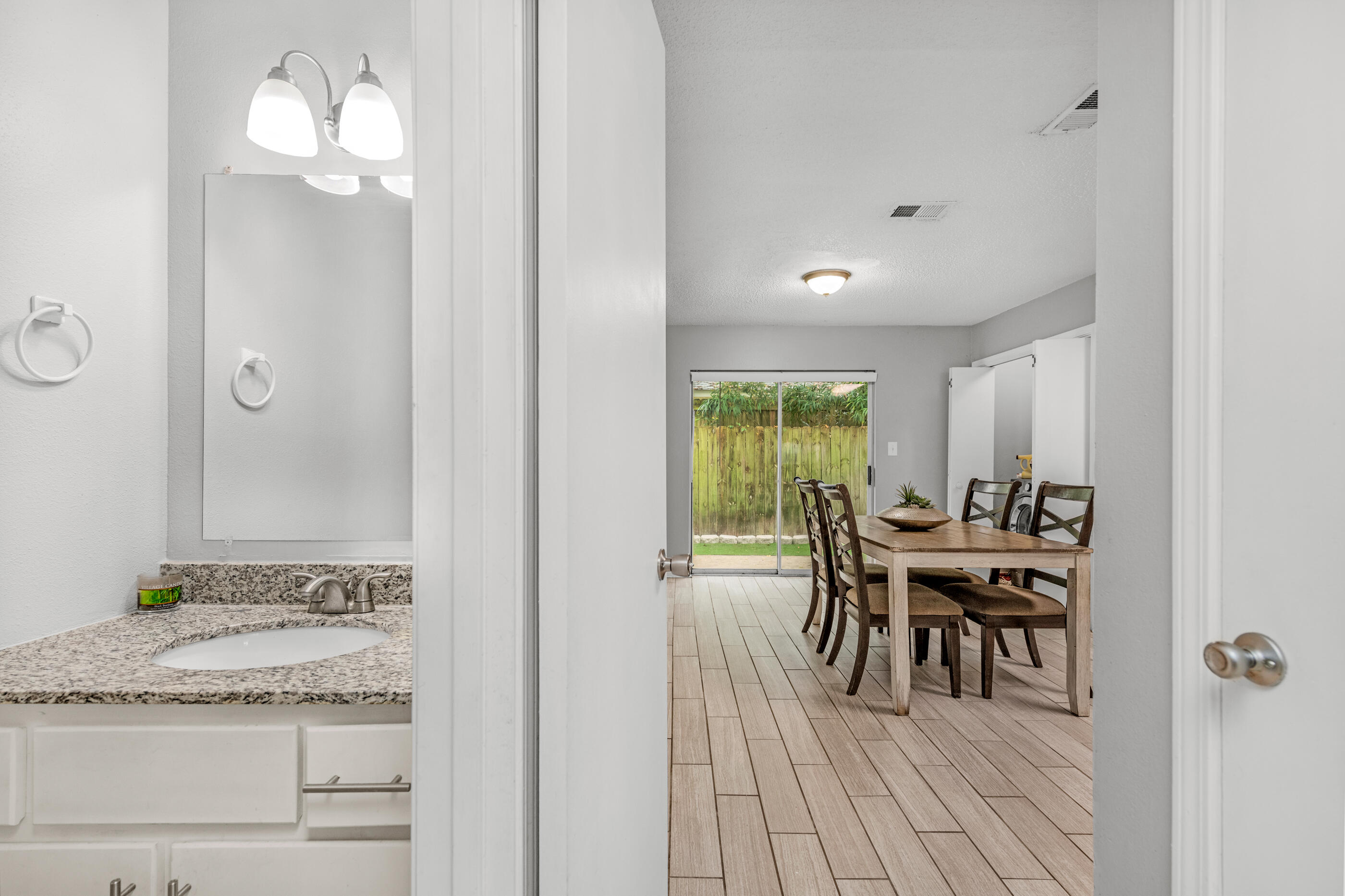 ROBSTON T/H - Residential