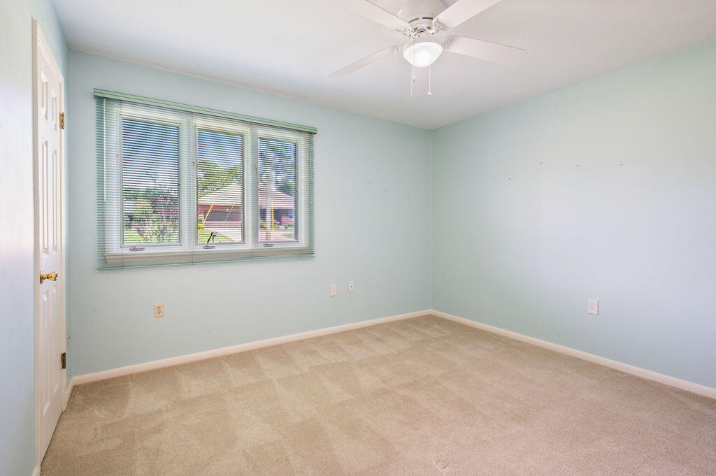 LAKE LORRAINE ESTATES 1 - Residential